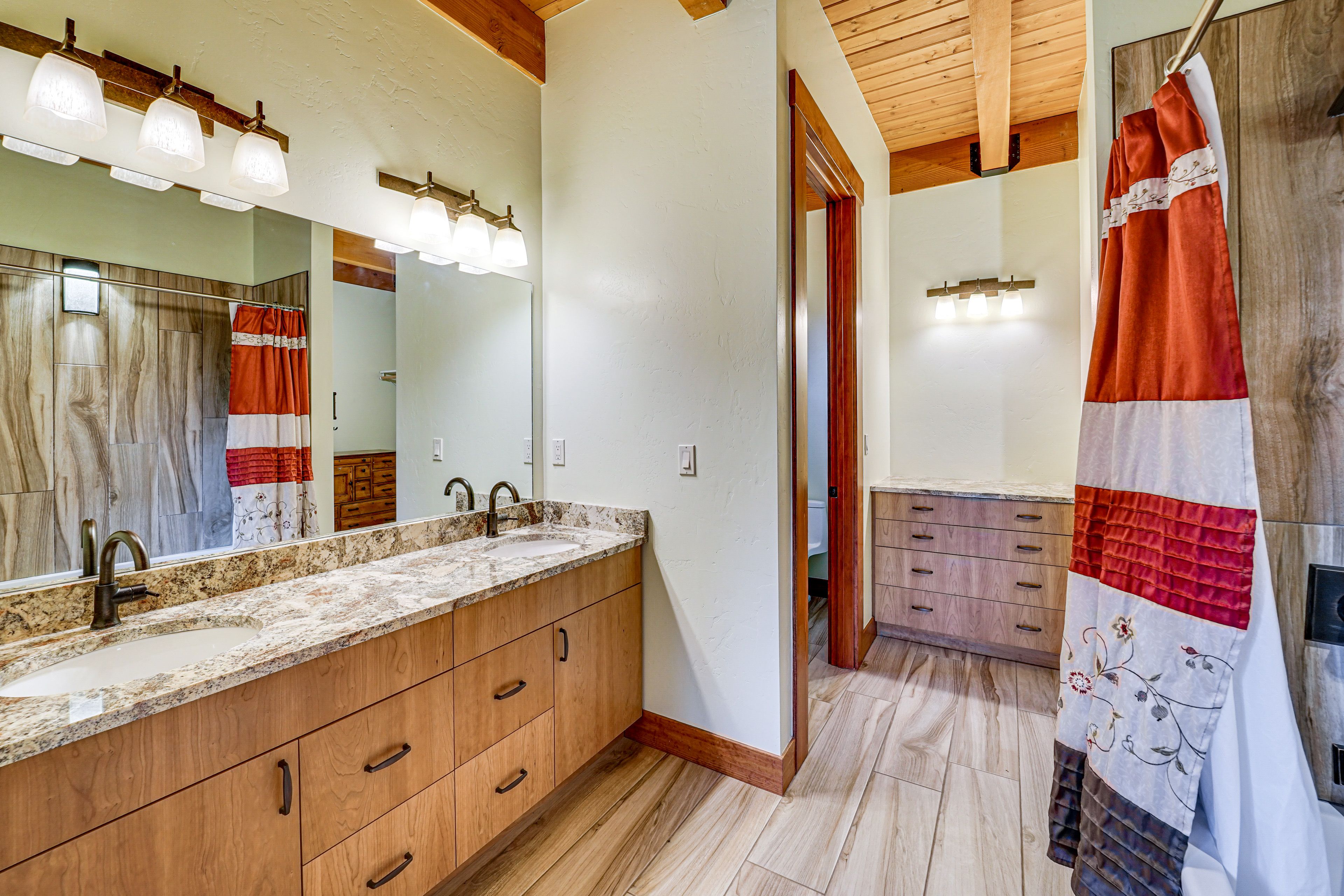 Bathroom | Towels Provided | 1st Floor