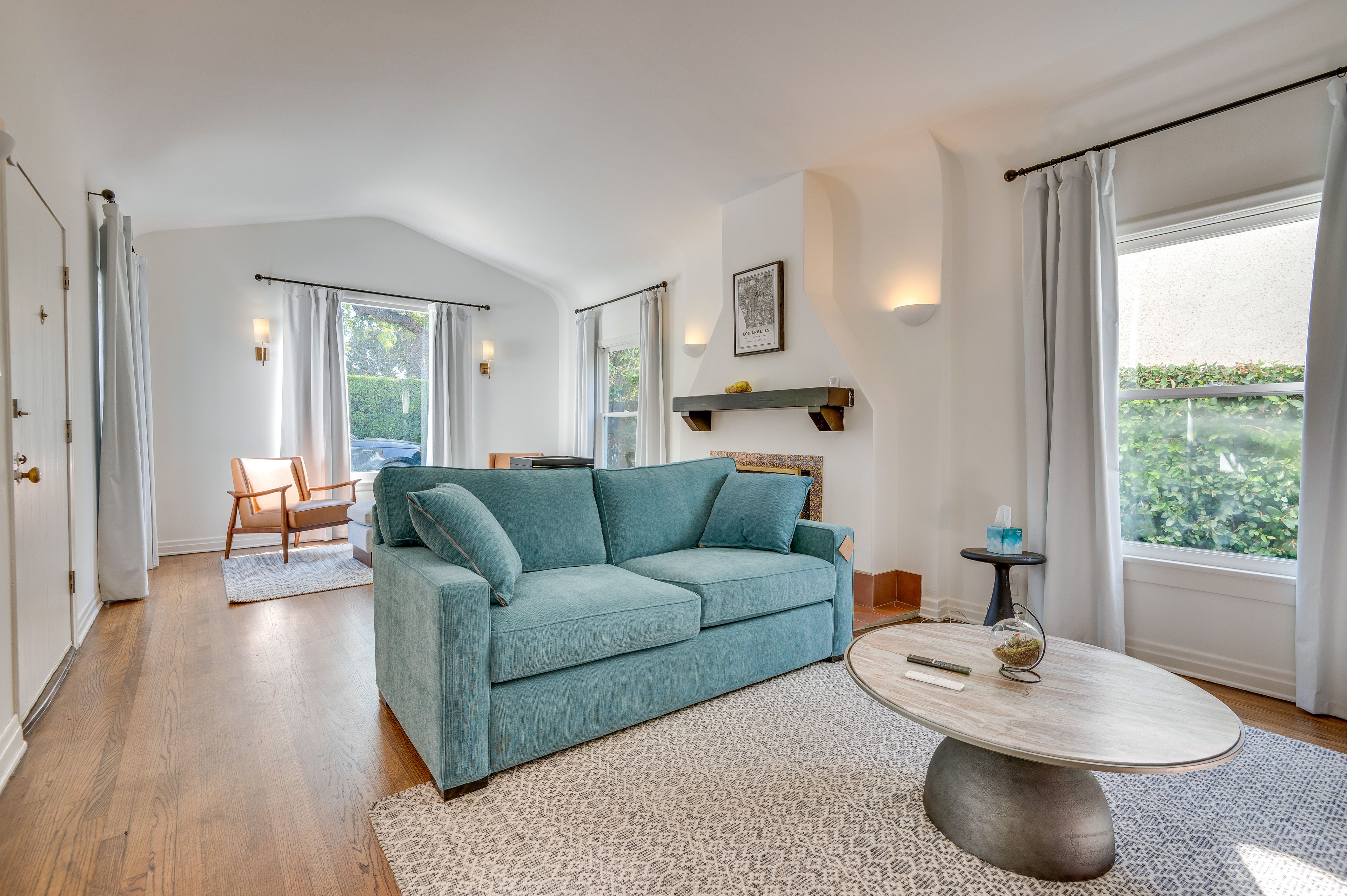 Living Room | Smart TV | Central A/C & Heating