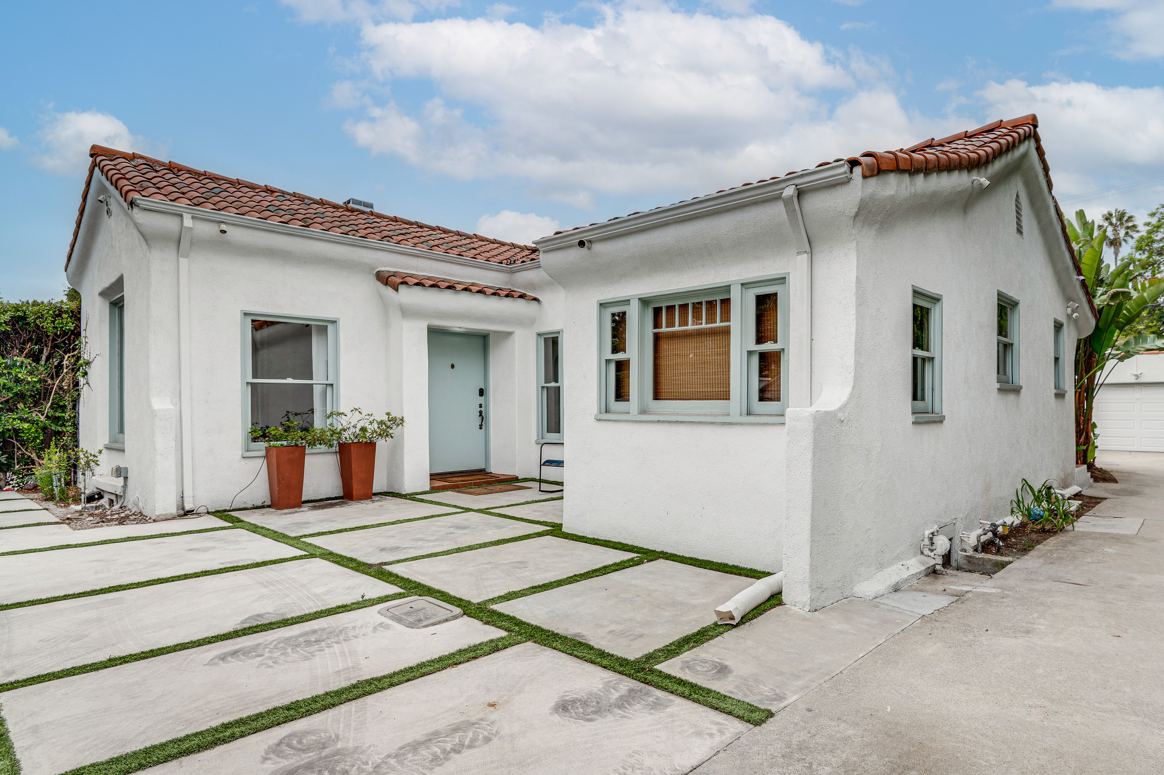 Property Exterior | Single-Story Home