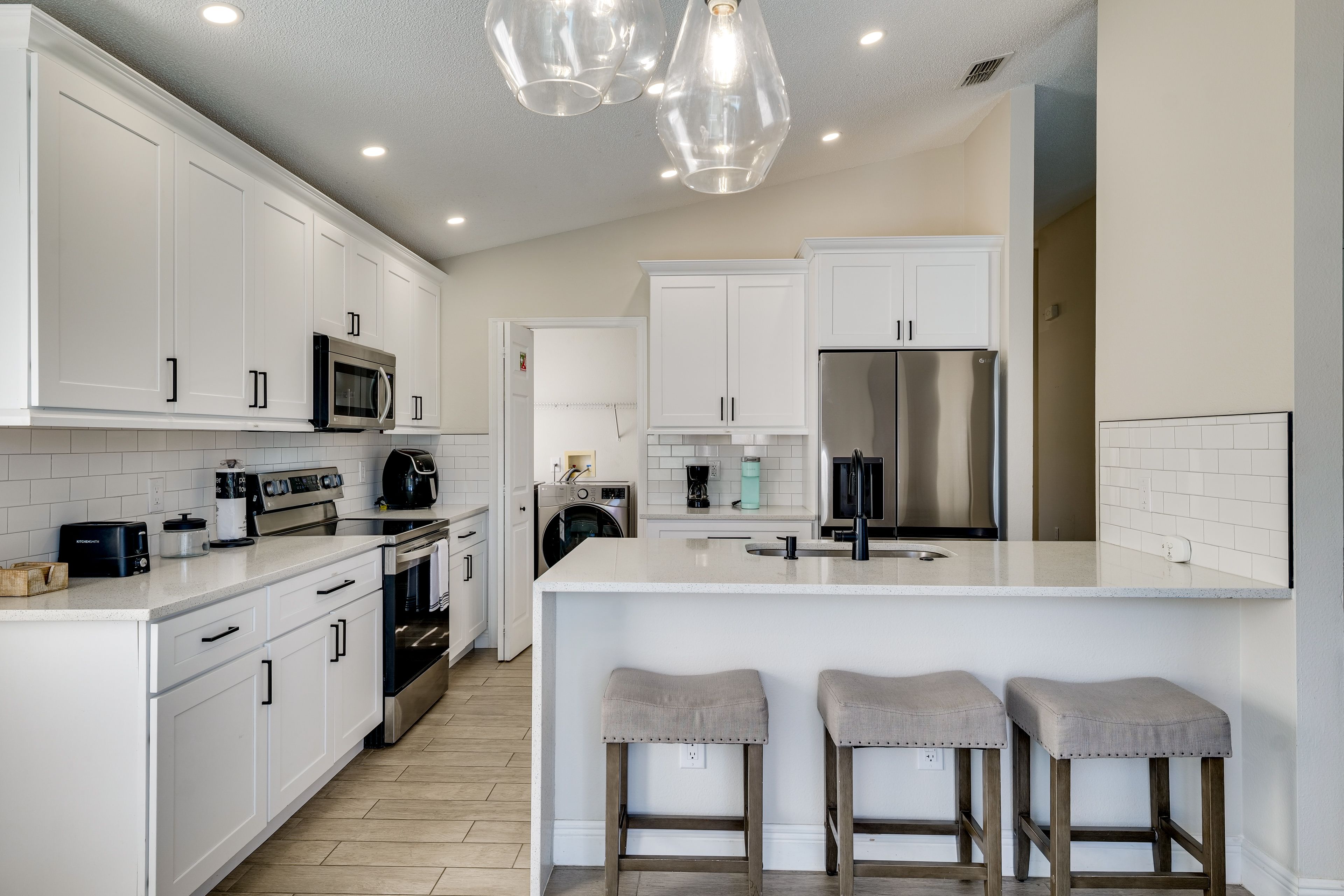 Single-Story Home | Drip & Keurig Coffee Makers