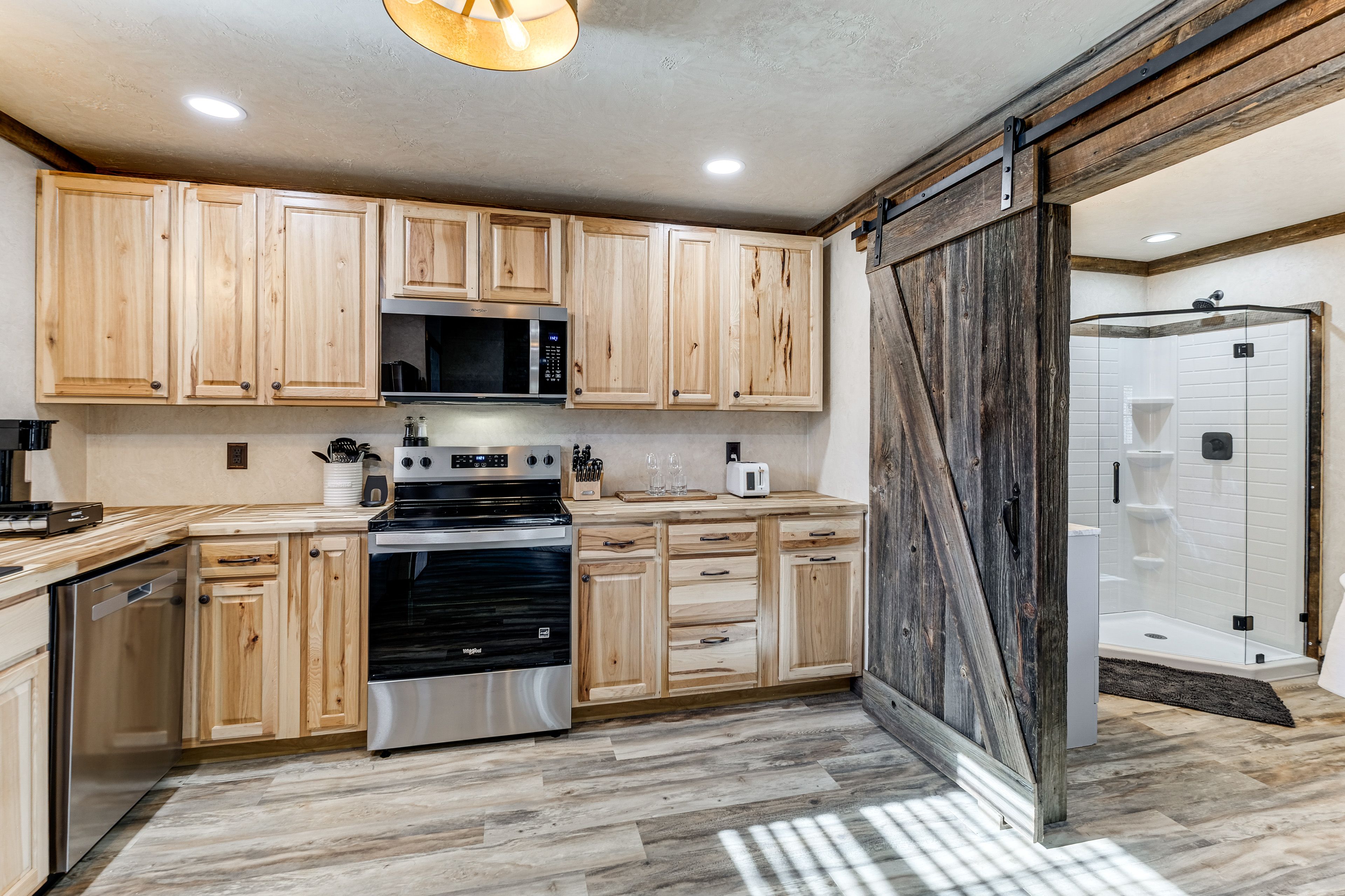 Kitchen | 1st Floor | Dishwasher | Toaster | Dishware/Flatware