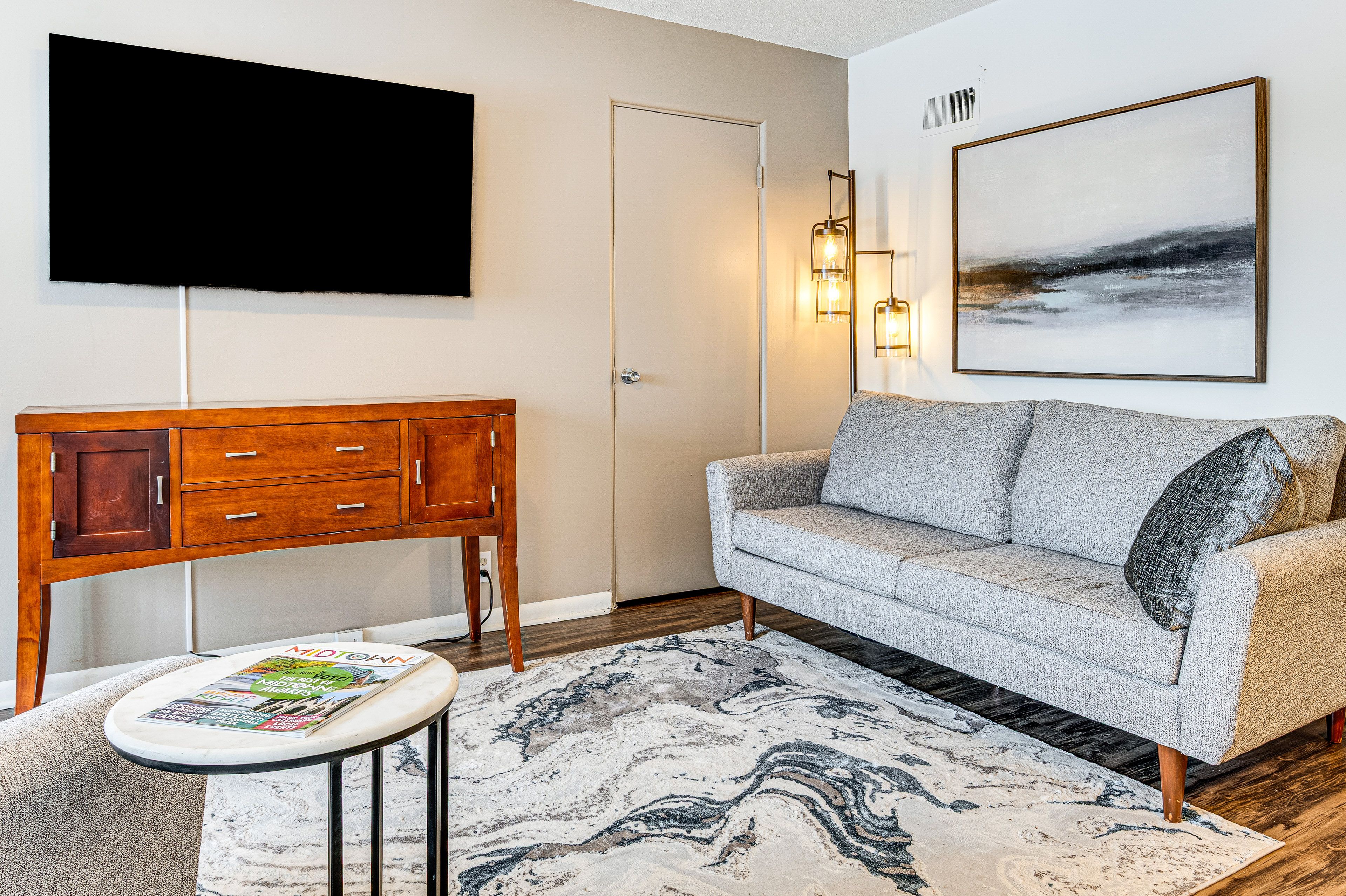 Living Room | Smart TV | Free WiFi