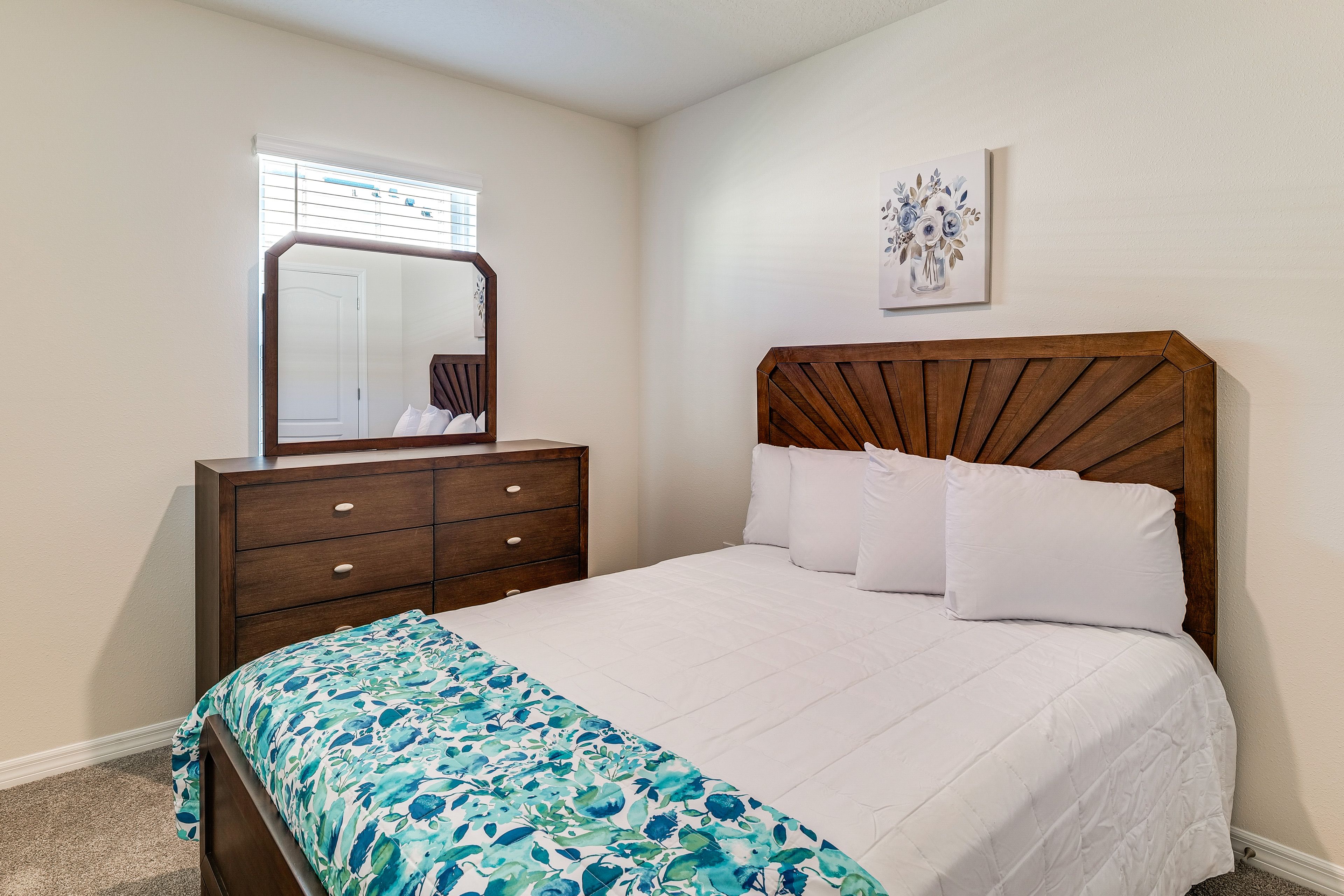 Bedroom 3 | 2nd Floor | Queen Bed