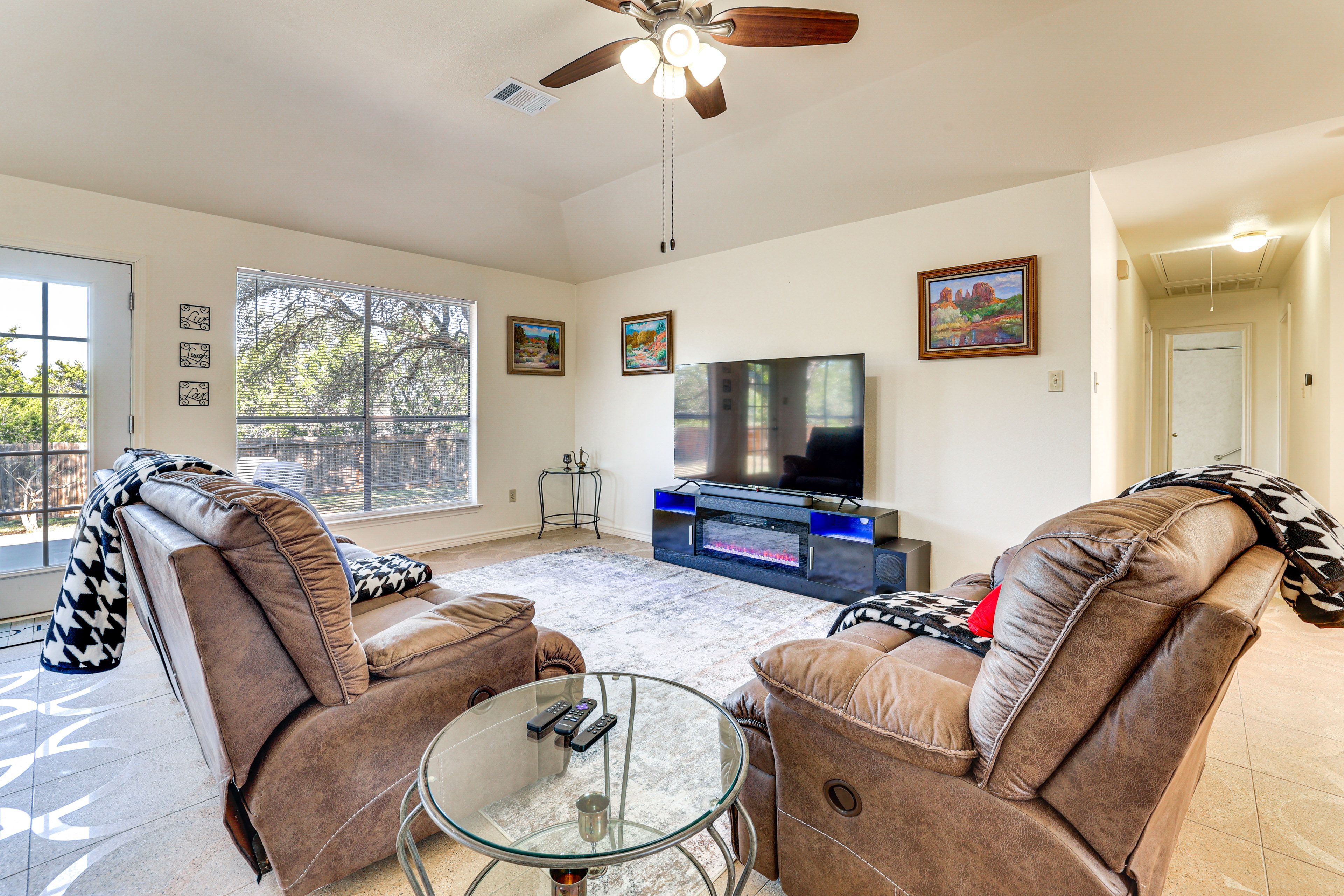 San Antonio Vacation Rental | 3BR | 2BA | 1,850 Sq Ft | Step-Free Entry