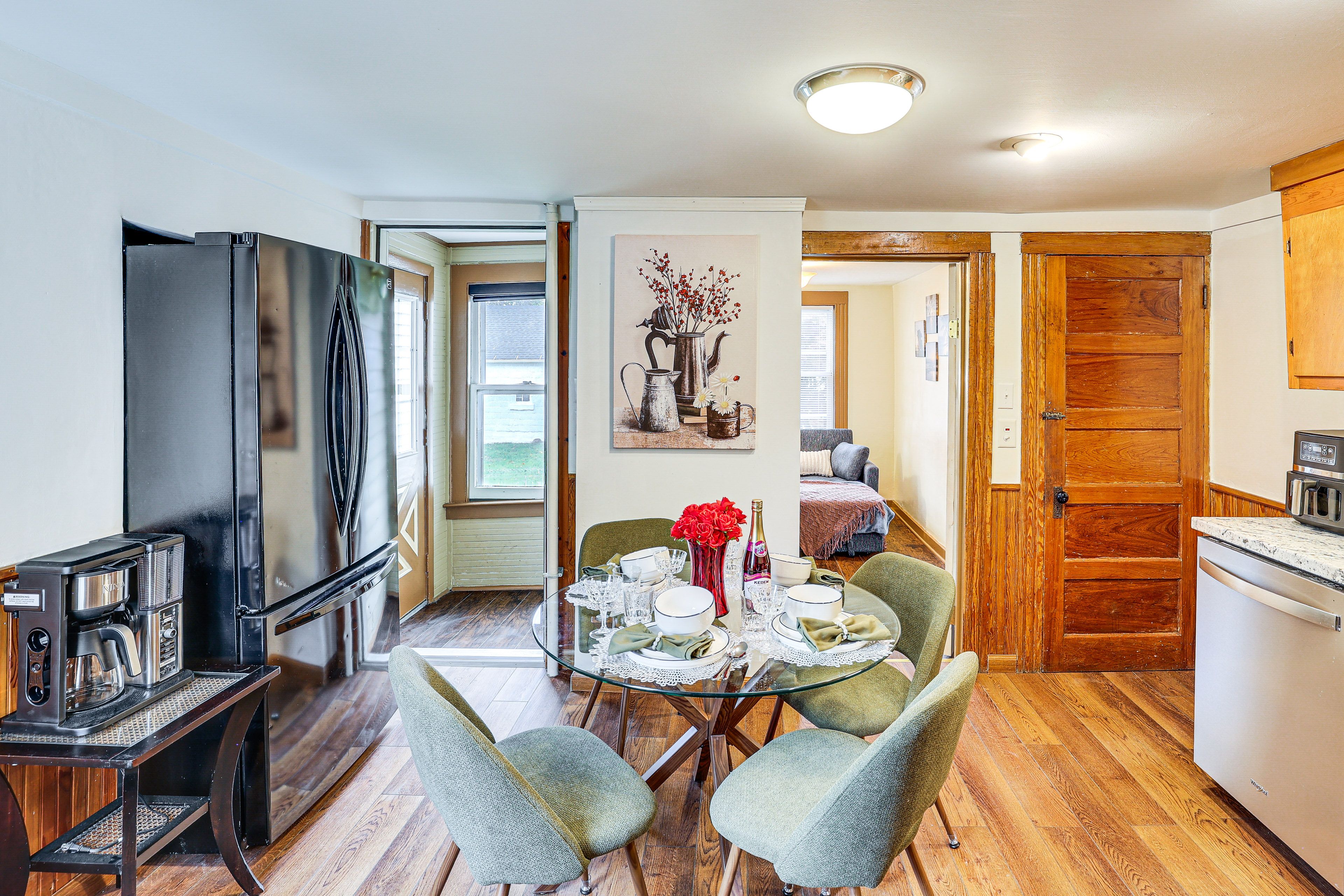 Dining Area | 1st Floor