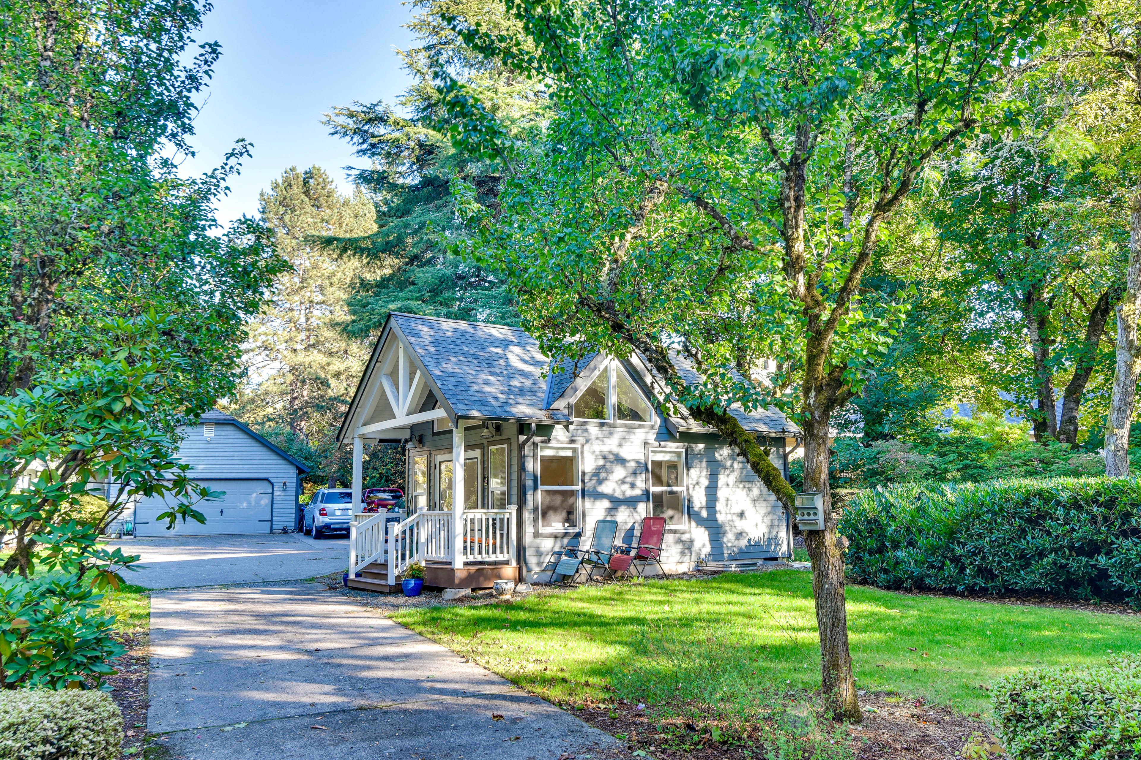 Parking | Driveway (1 Vehicle)