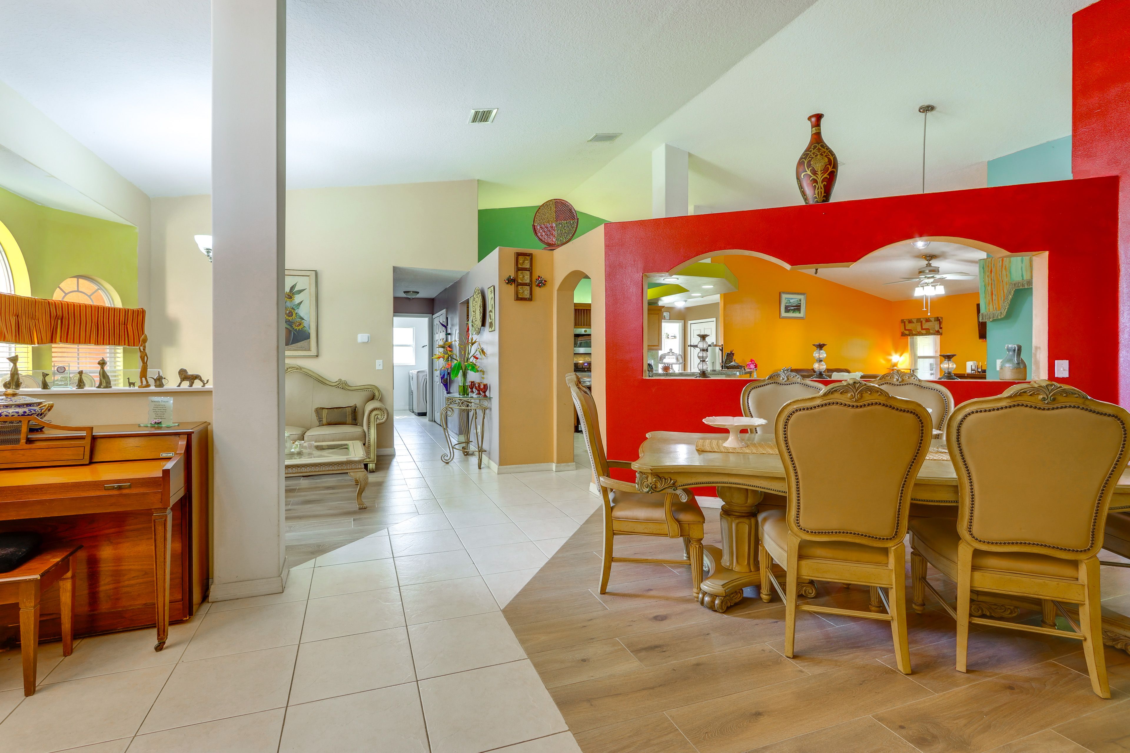 Formal Dining Area | Dishware & Flatware