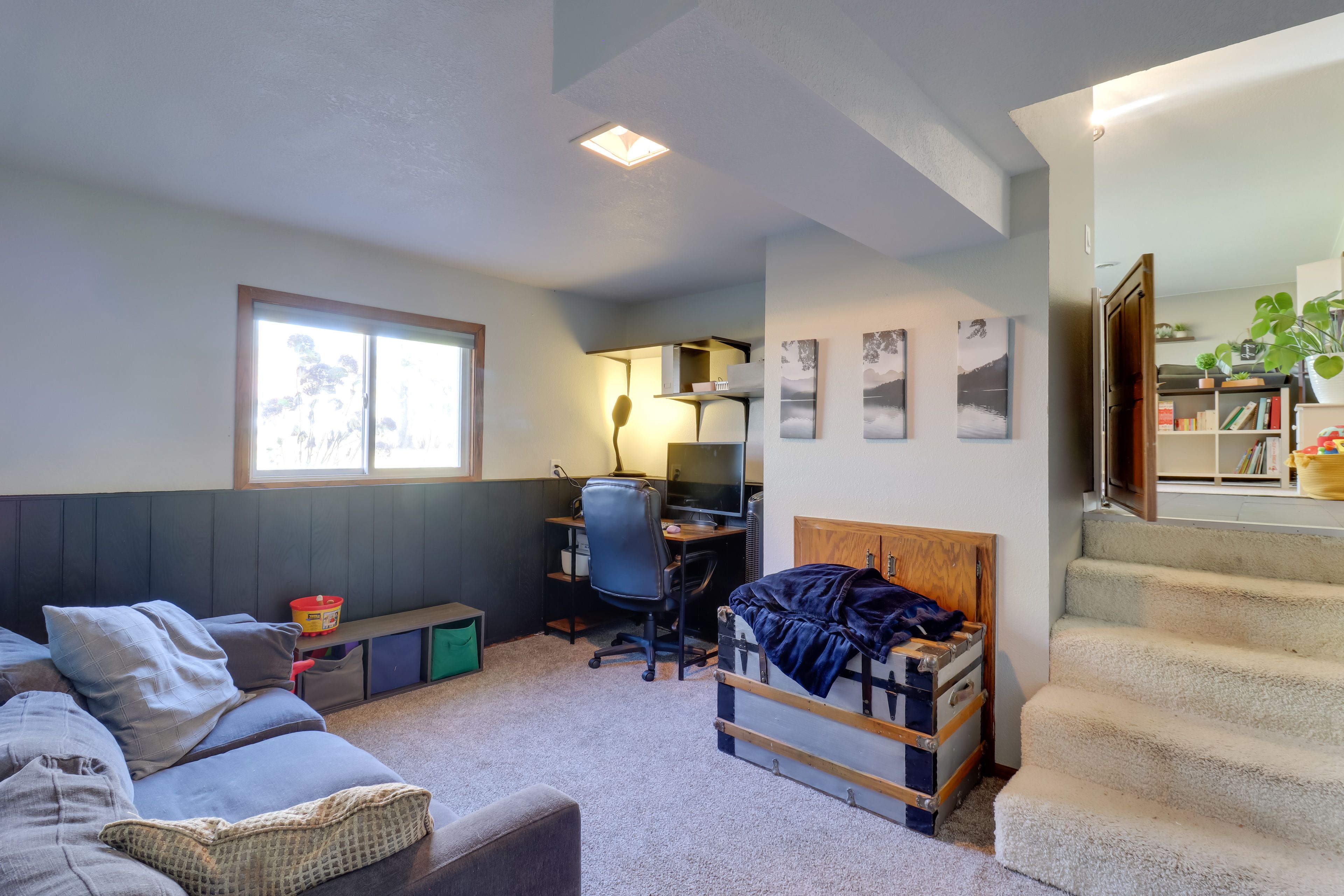 Lounge Area | Lower Level | Workspace