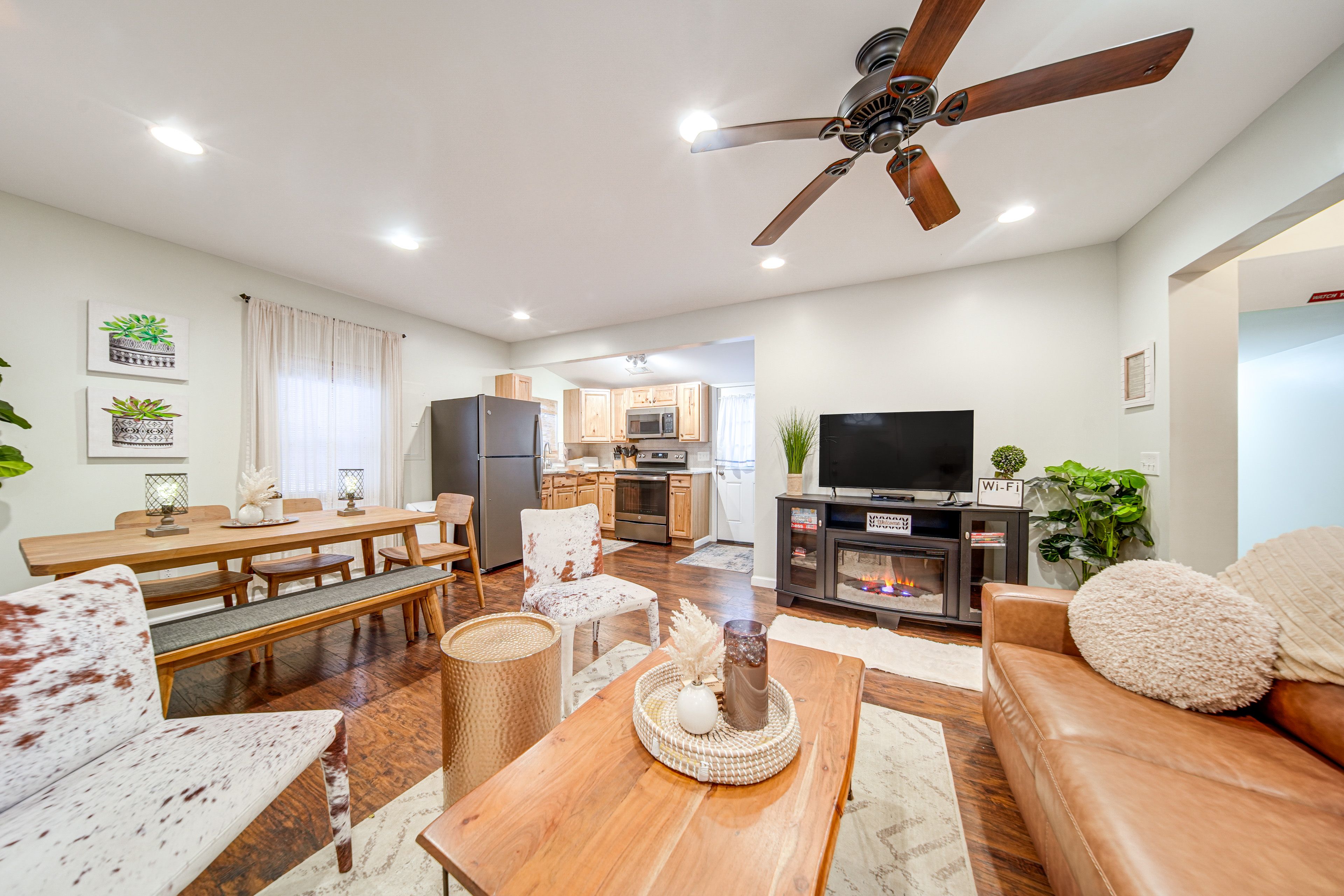 Geneva Vacation Rental | 3BR | 1.5BA | 3 Steps Required | 836 Sq Ft