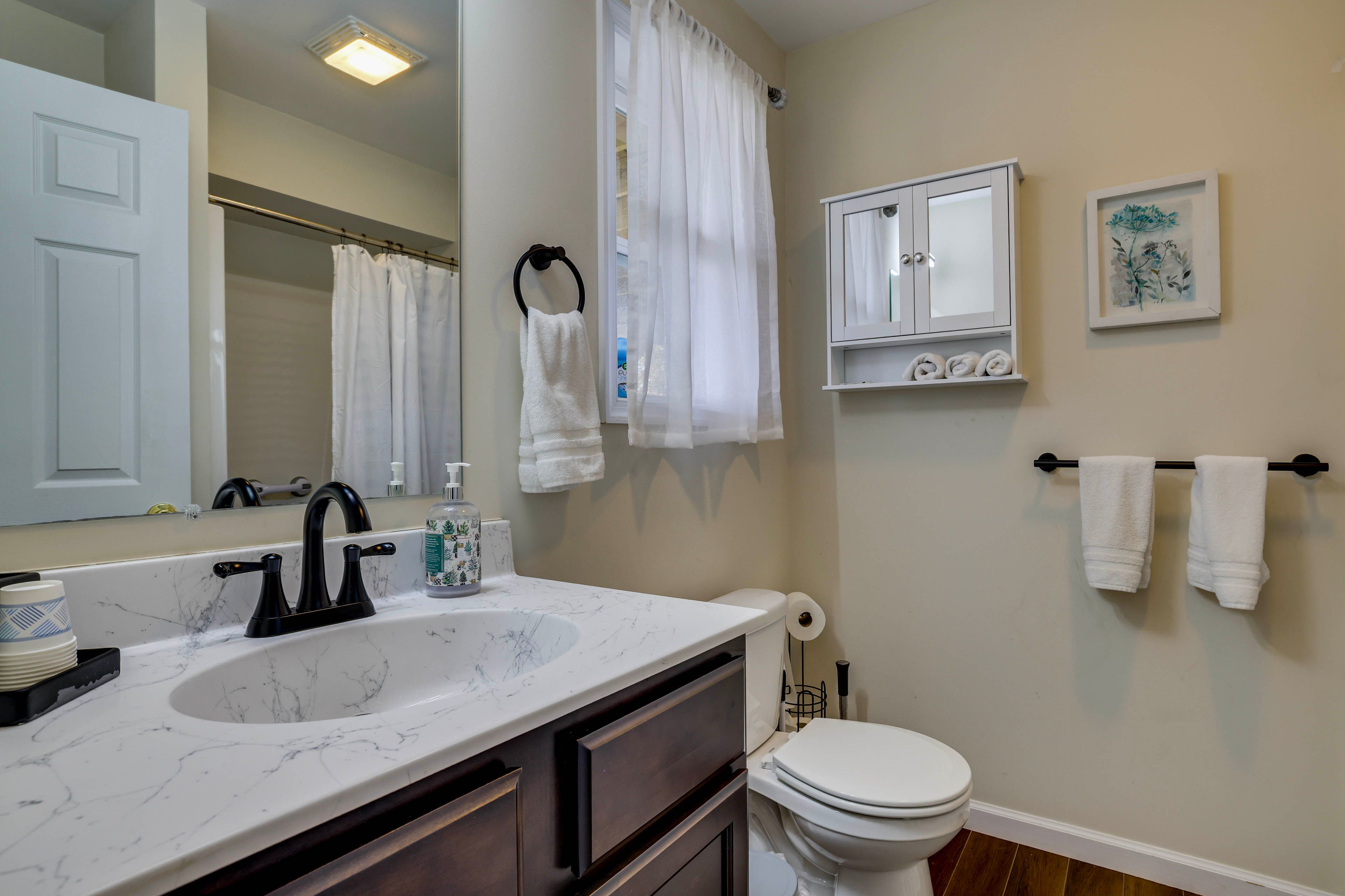 Full Bath | Lower Level