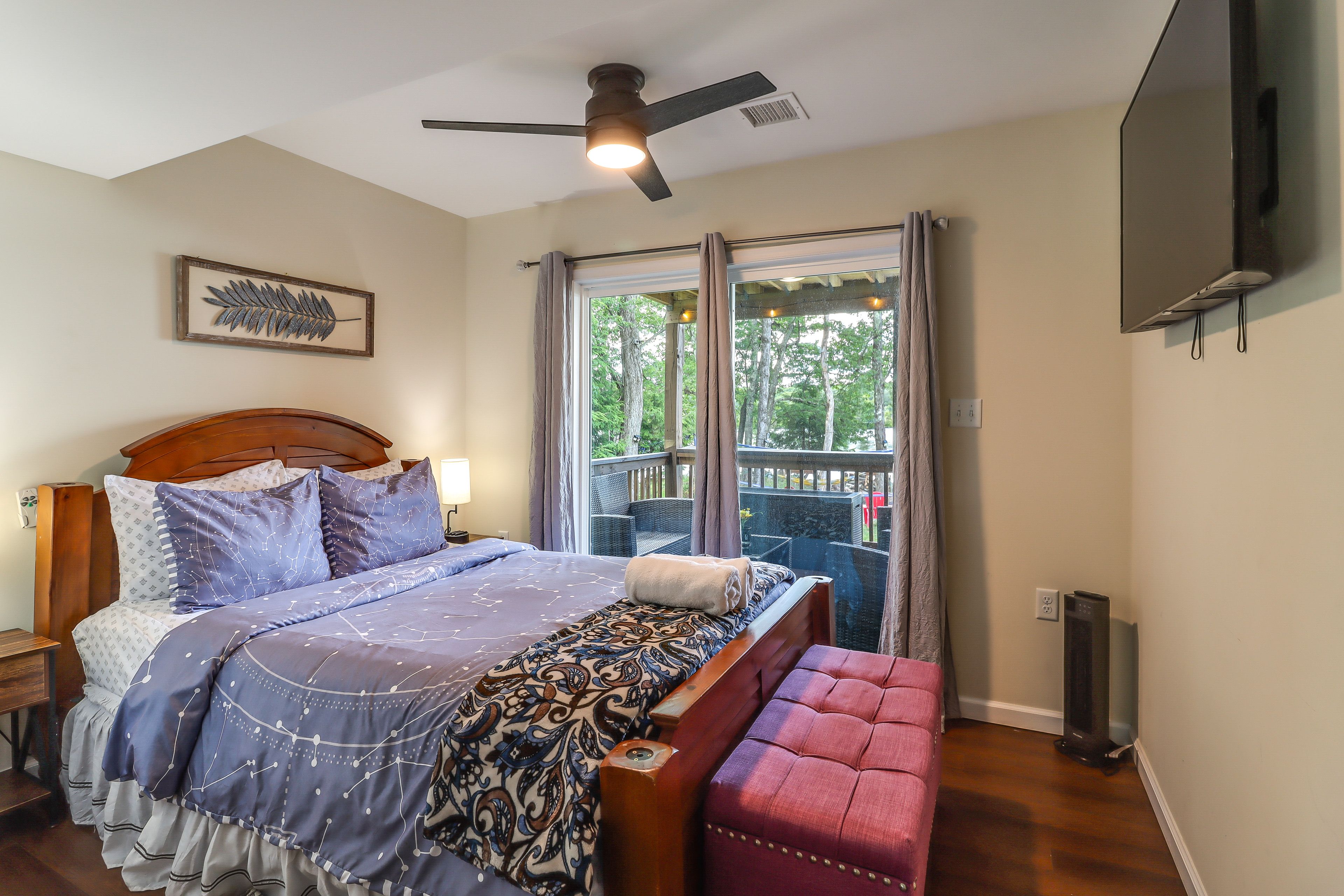 Bedroom 4 | Queen Bed | Lower Level