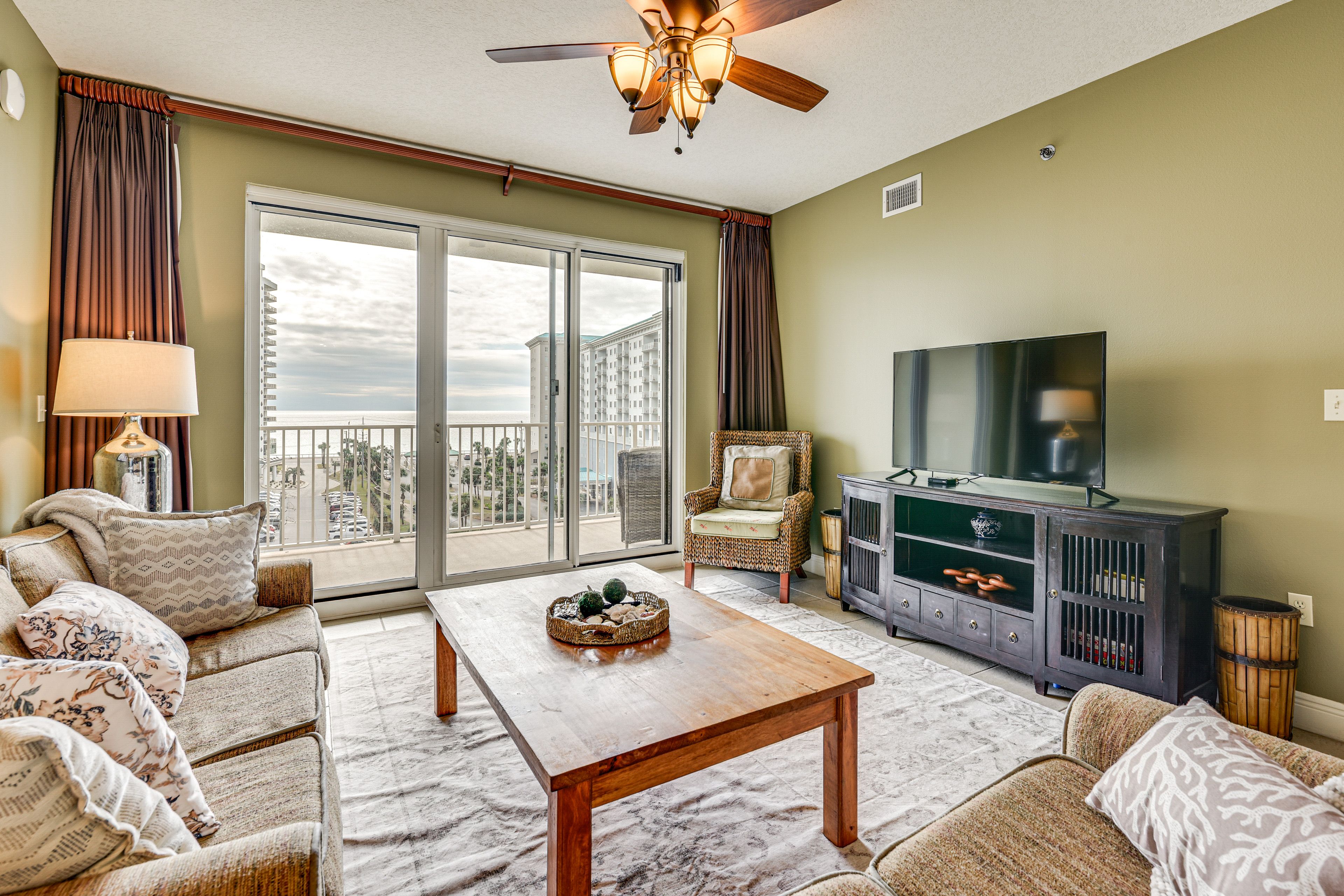 Miramar Beach Vacation Rental | 2BR | 2BA | 1,175 Sq Ft | Step-Free Access