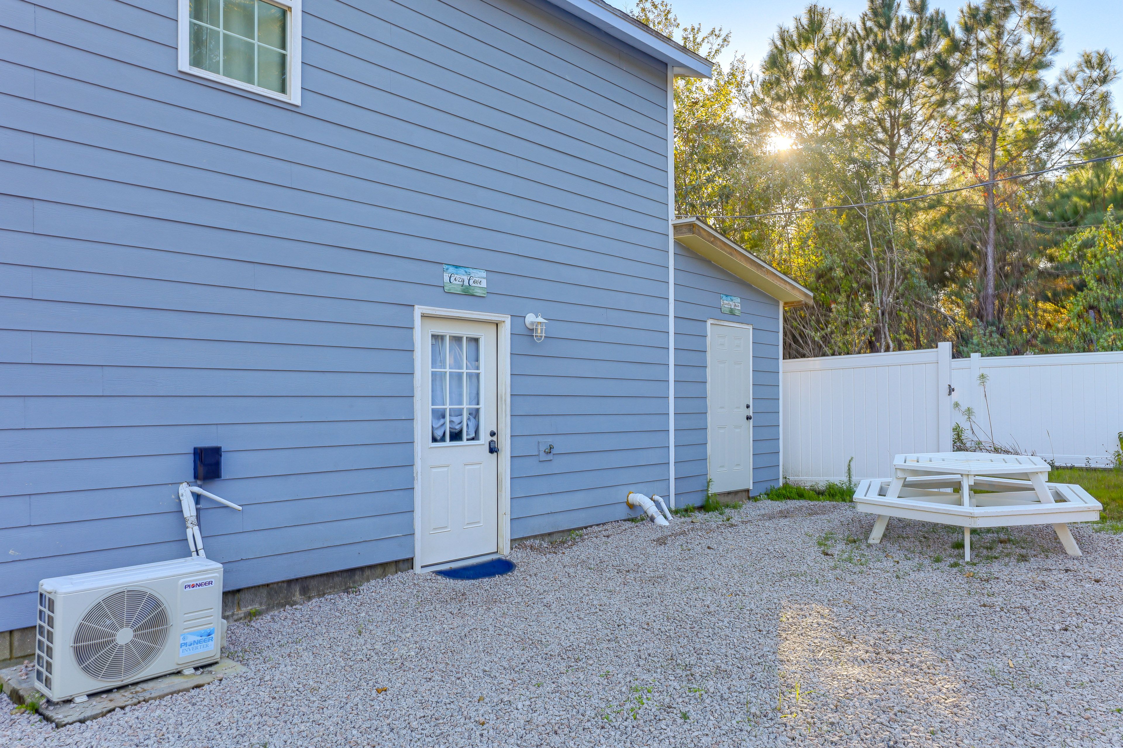 Apartment Exterior | Patio w/ Dining Area