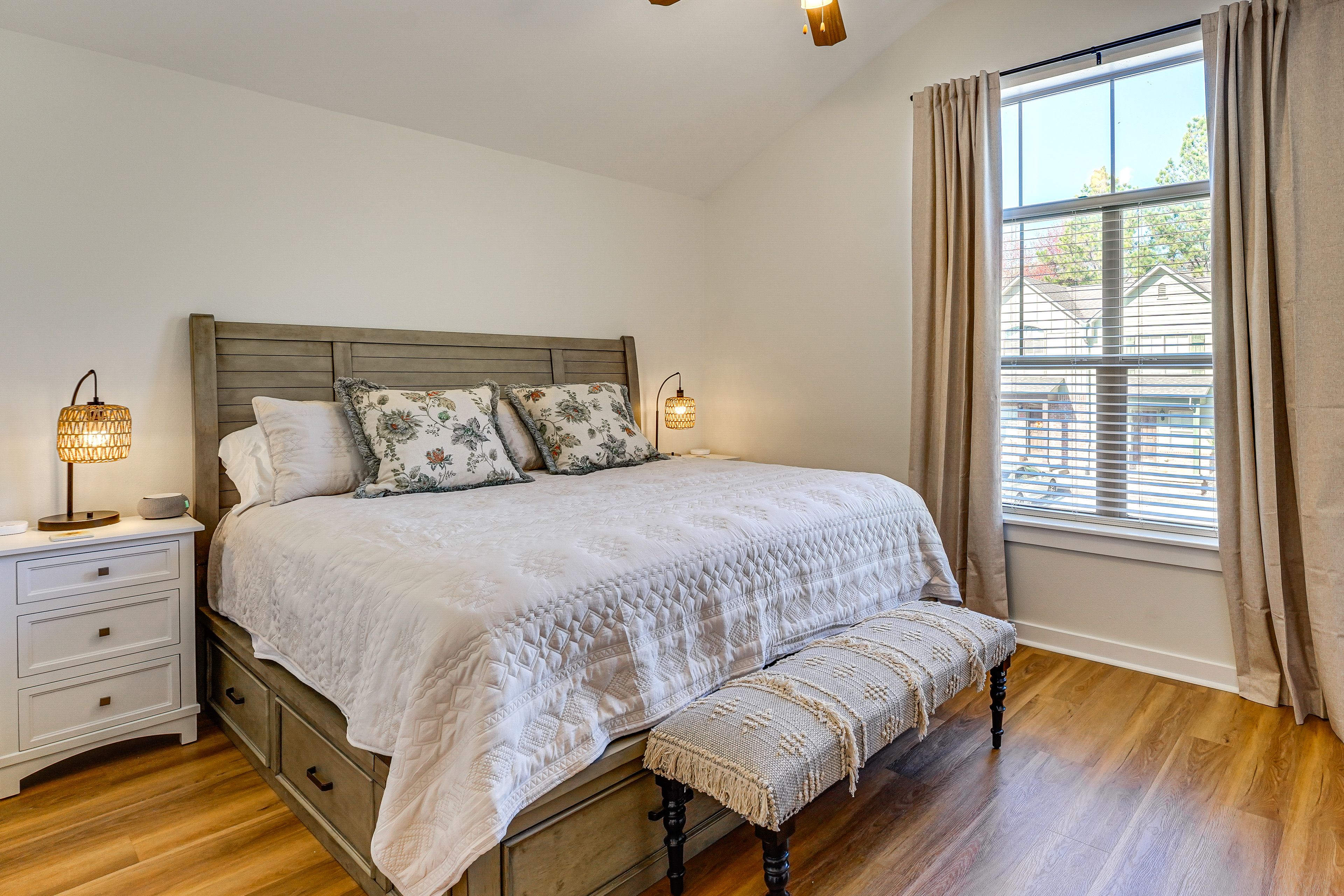 Bedroom 1 | 2nd Floor | King Bed | Smart TV