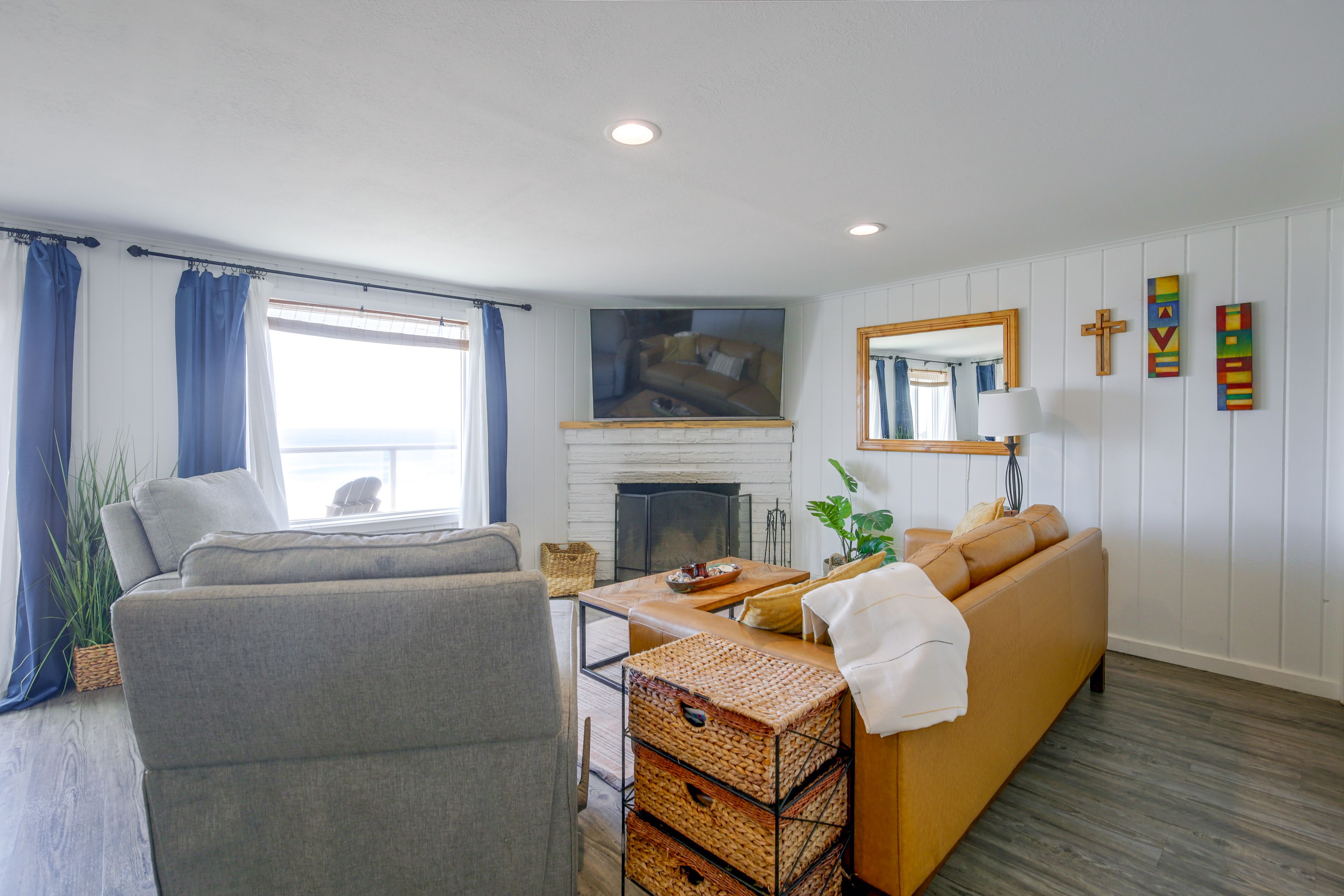 Living Room | 1st Floor