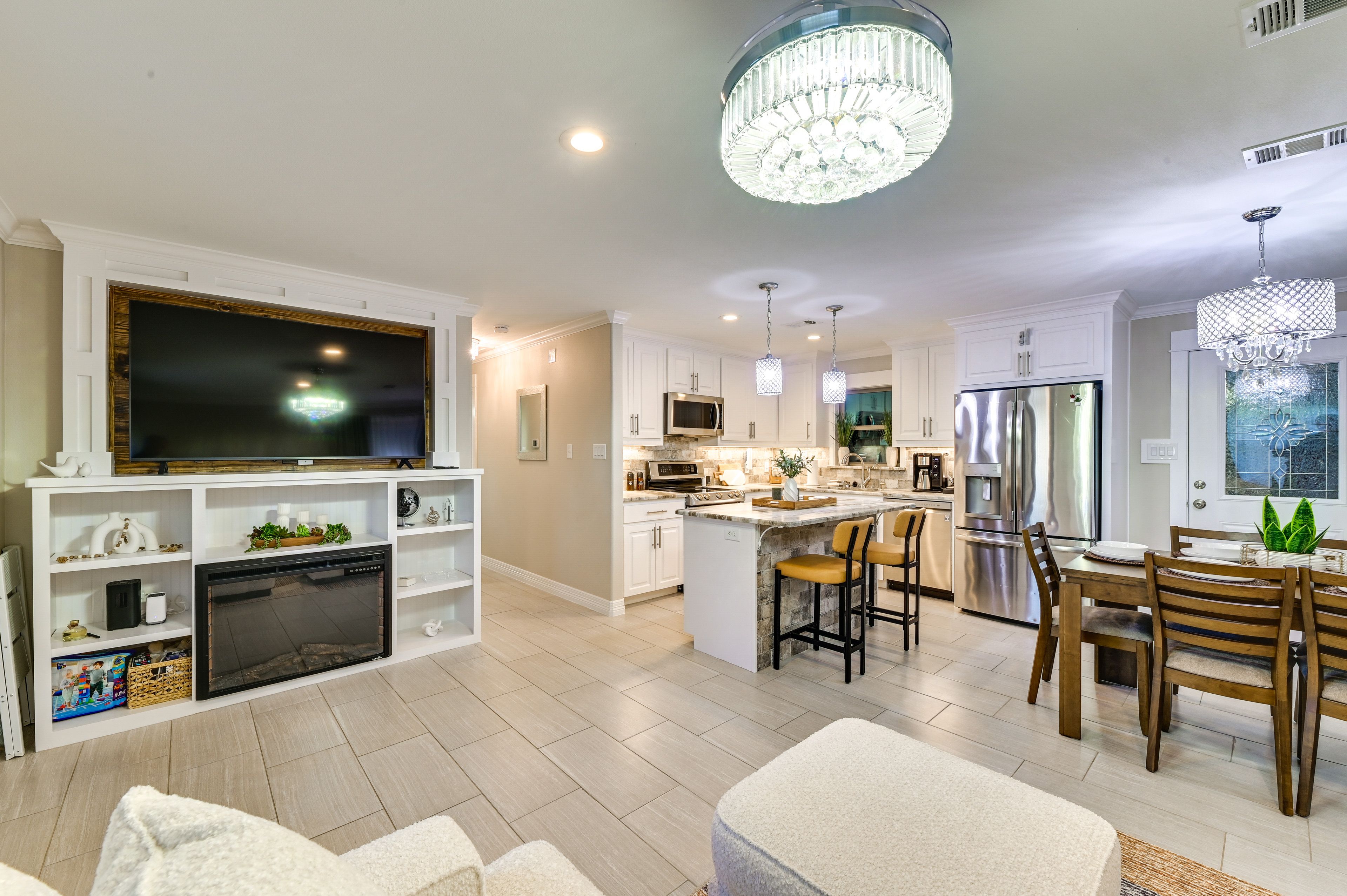 Frisco Vacation Rental | 2BR | 2BA | 1,000 Sq Ft | 1 Step Required