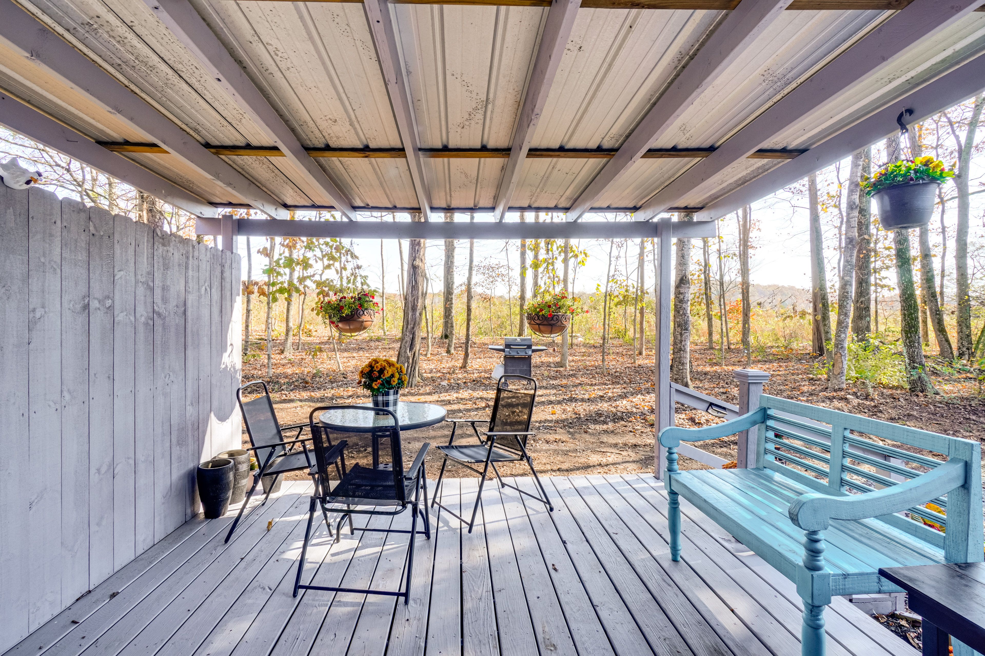 Covered Deck | Dining Area