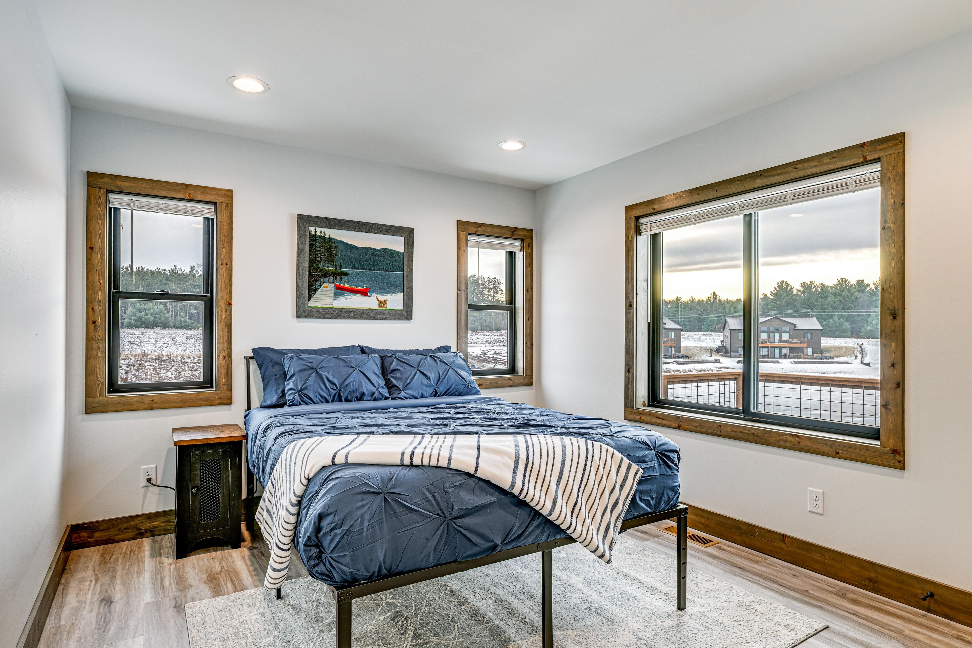 Bedroom 2 | Queen Bed | Main Level