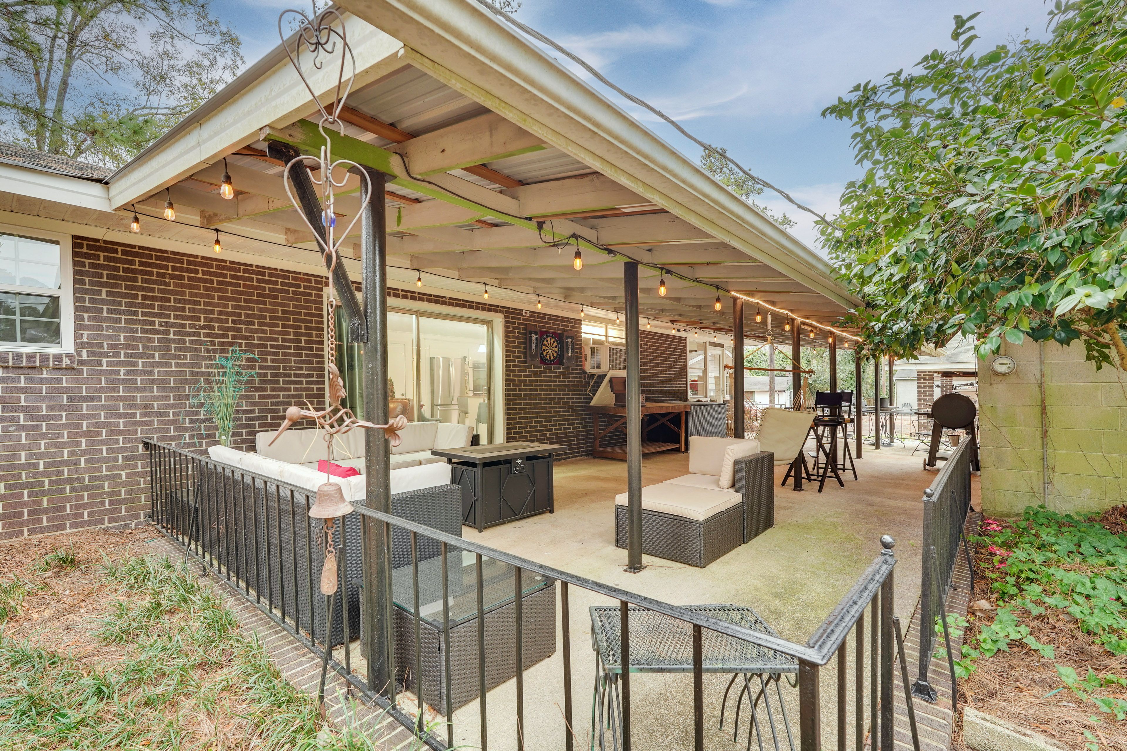 Greenwood Vacation Rental | 2BR | 1BA | 1,066 Sq Ft | 1 Small Step to Enter