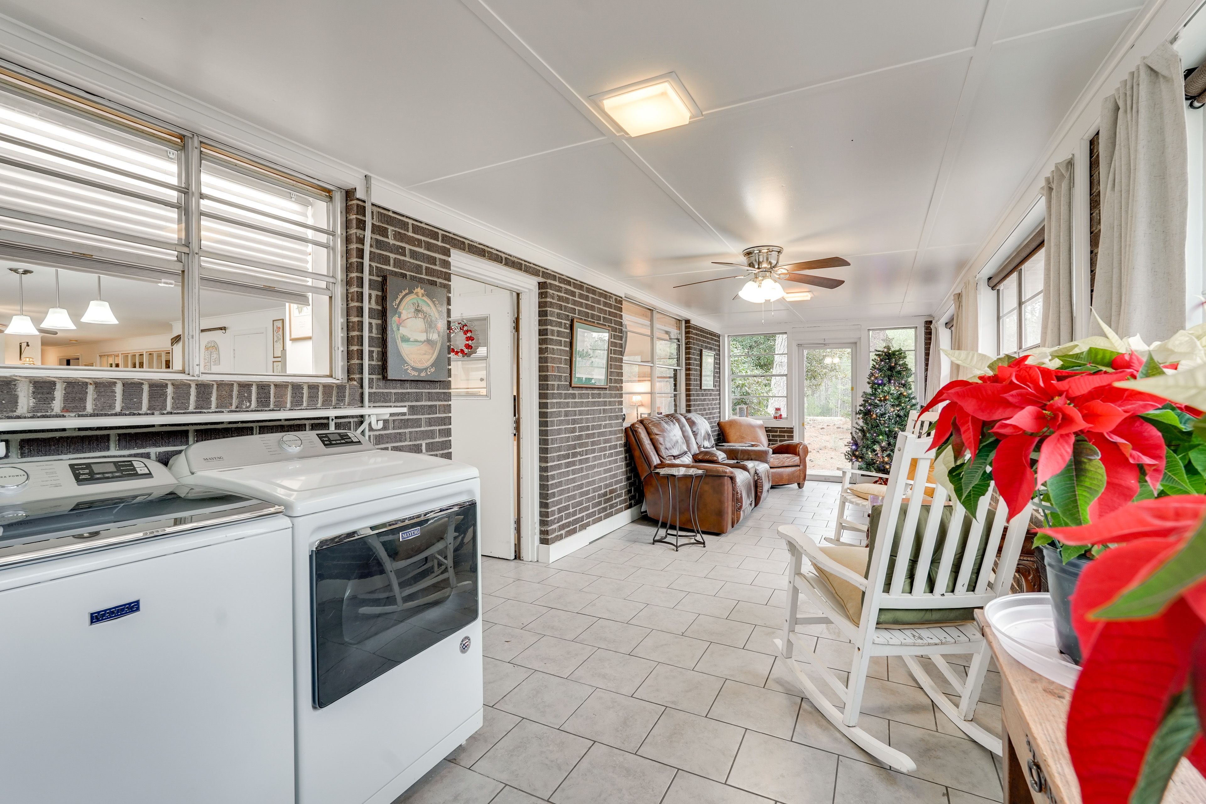 Sunroom | Laundry Area
