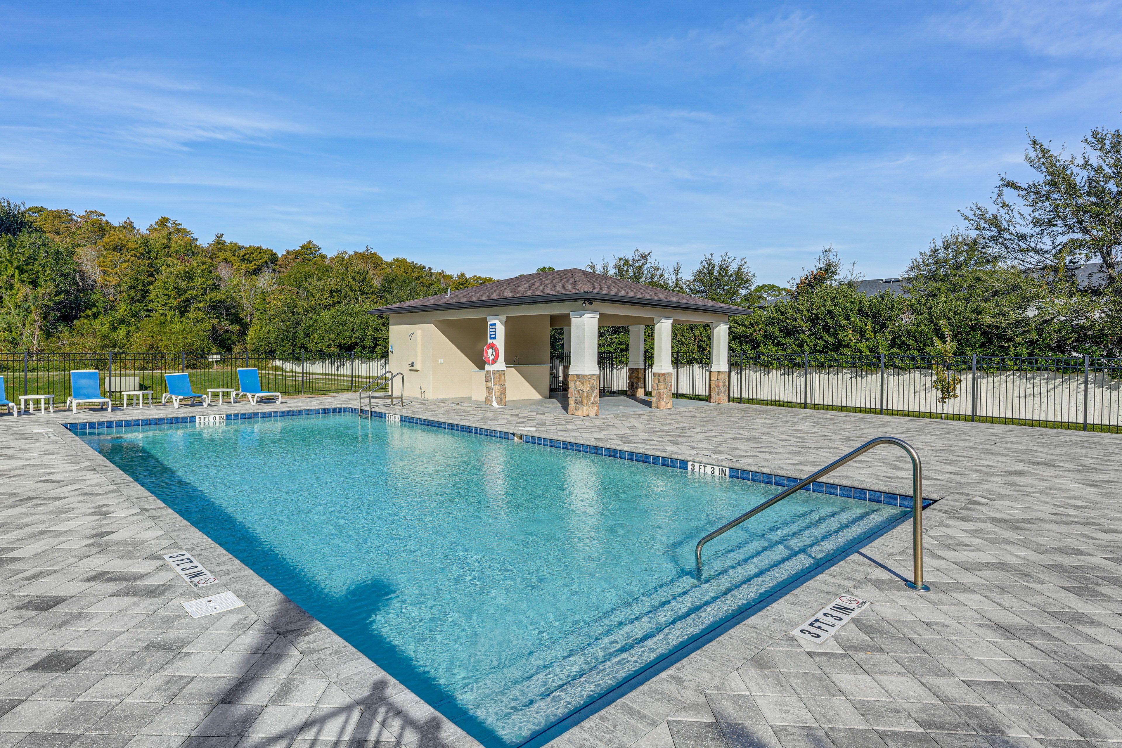 Summer Flowers Community Amenities | Outdoor Pool