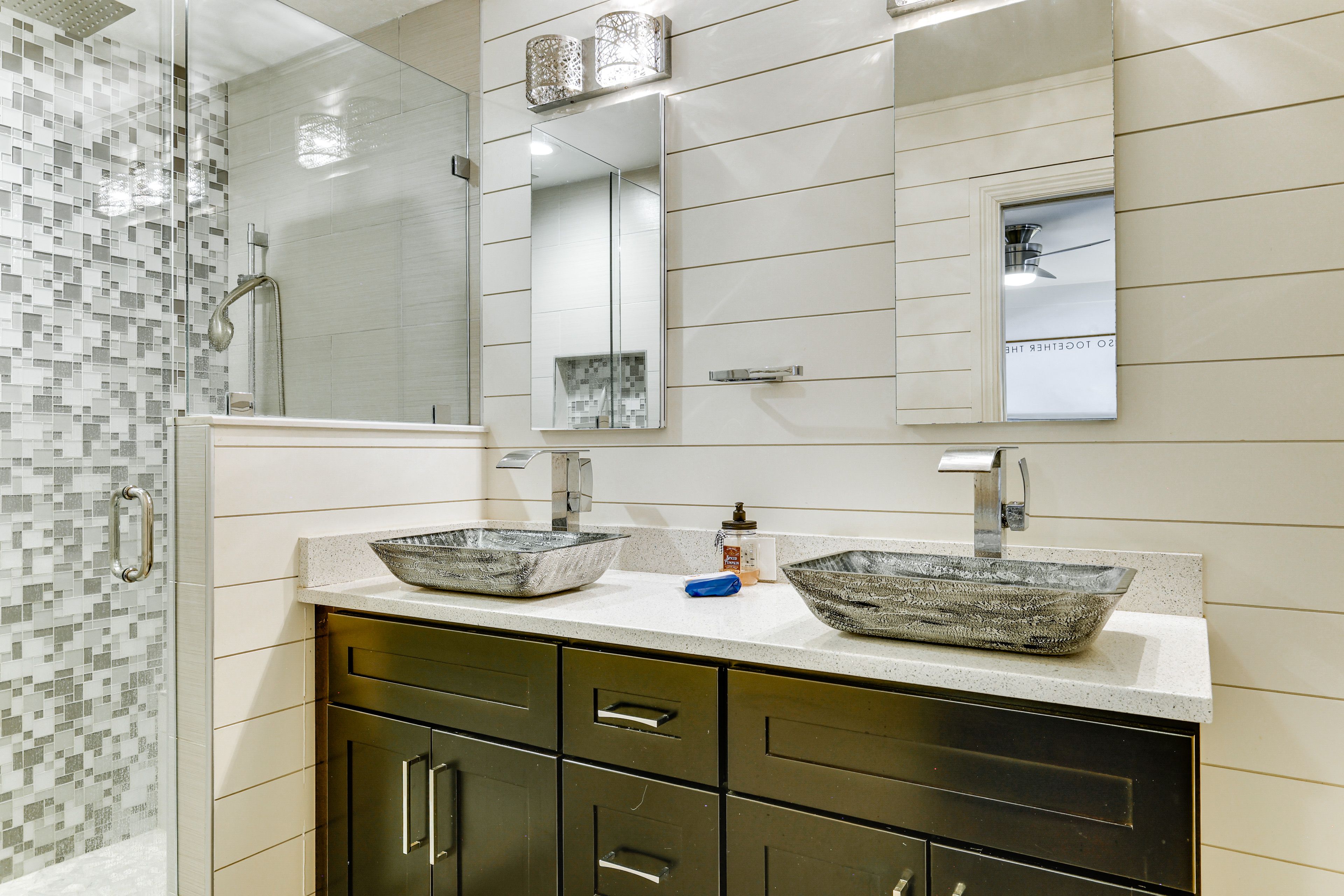 En-Suite Bathroom