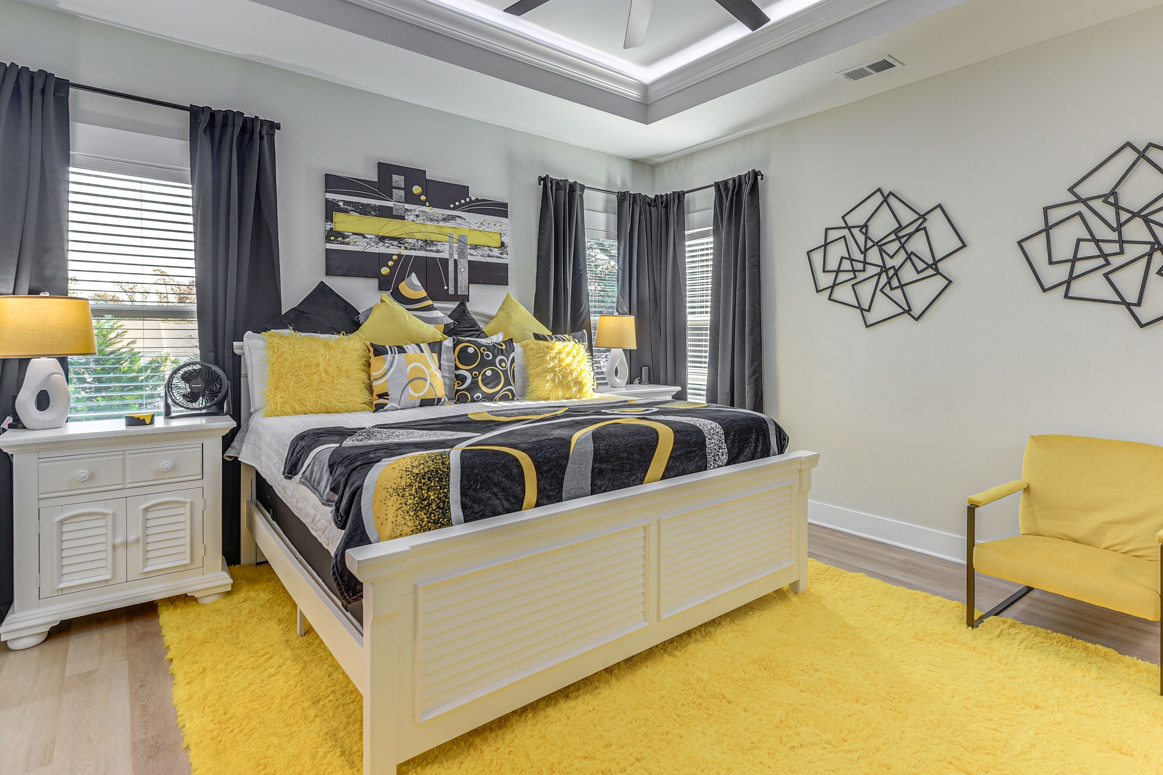 Bedroom 1 | 2nd Floor | King Bed | Smart TV | Linens Provided