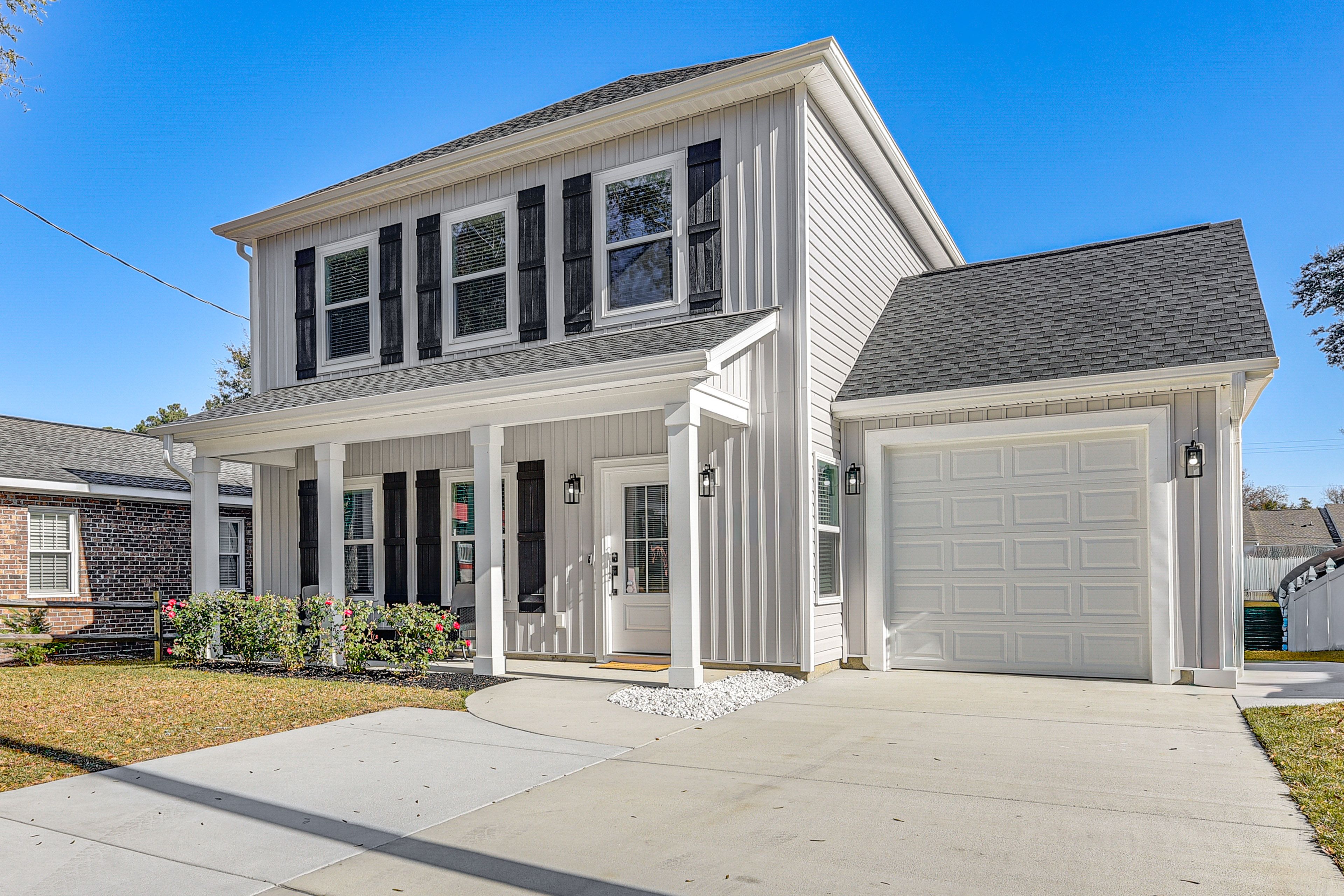 2-Story House | In-Unit Laundry