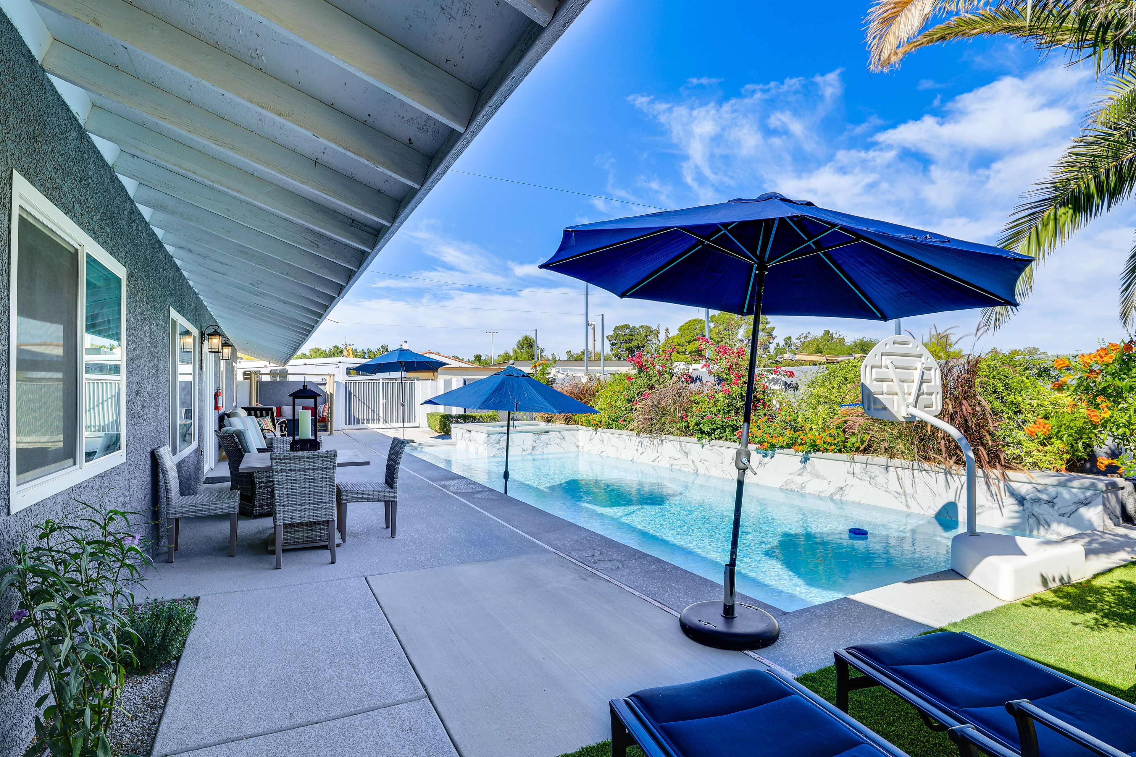 North Las Vegas Vacation Rental | 4BR | 3BA | 2,160 Sq Ft | 1 Step to Access