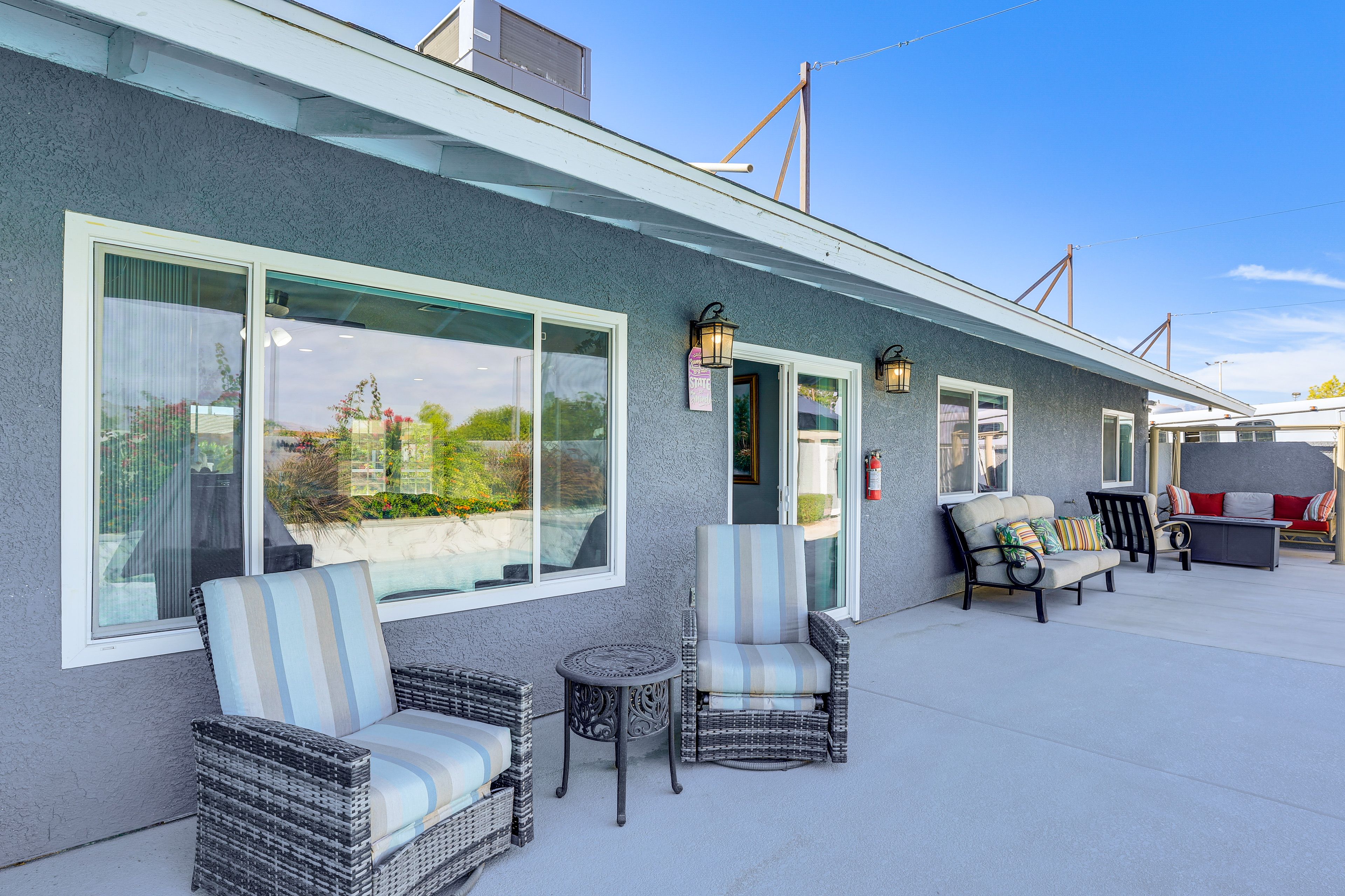 Patio | Outdoor Seating | Fire Table | Gas Grill