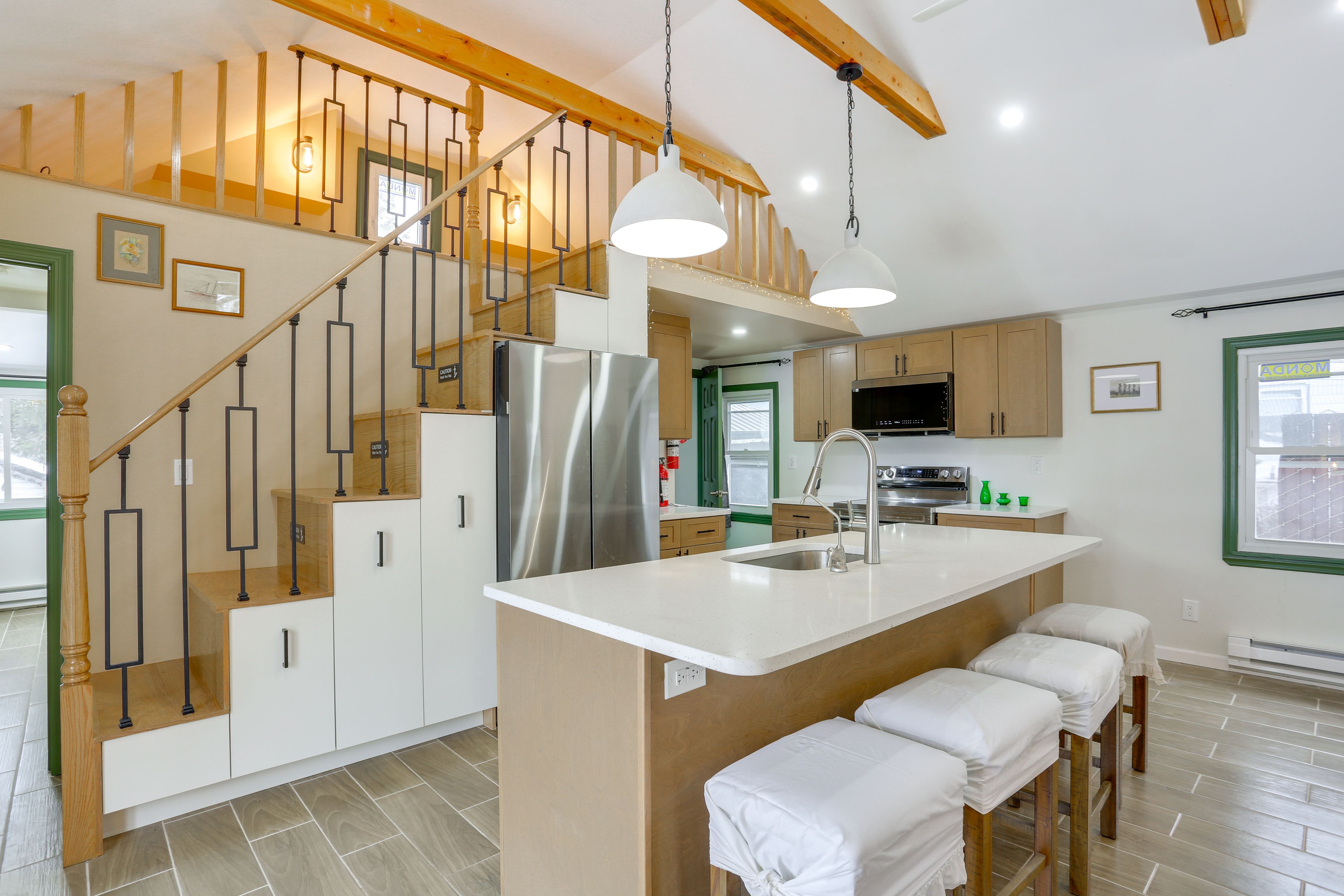 Kitchen | Main Floor