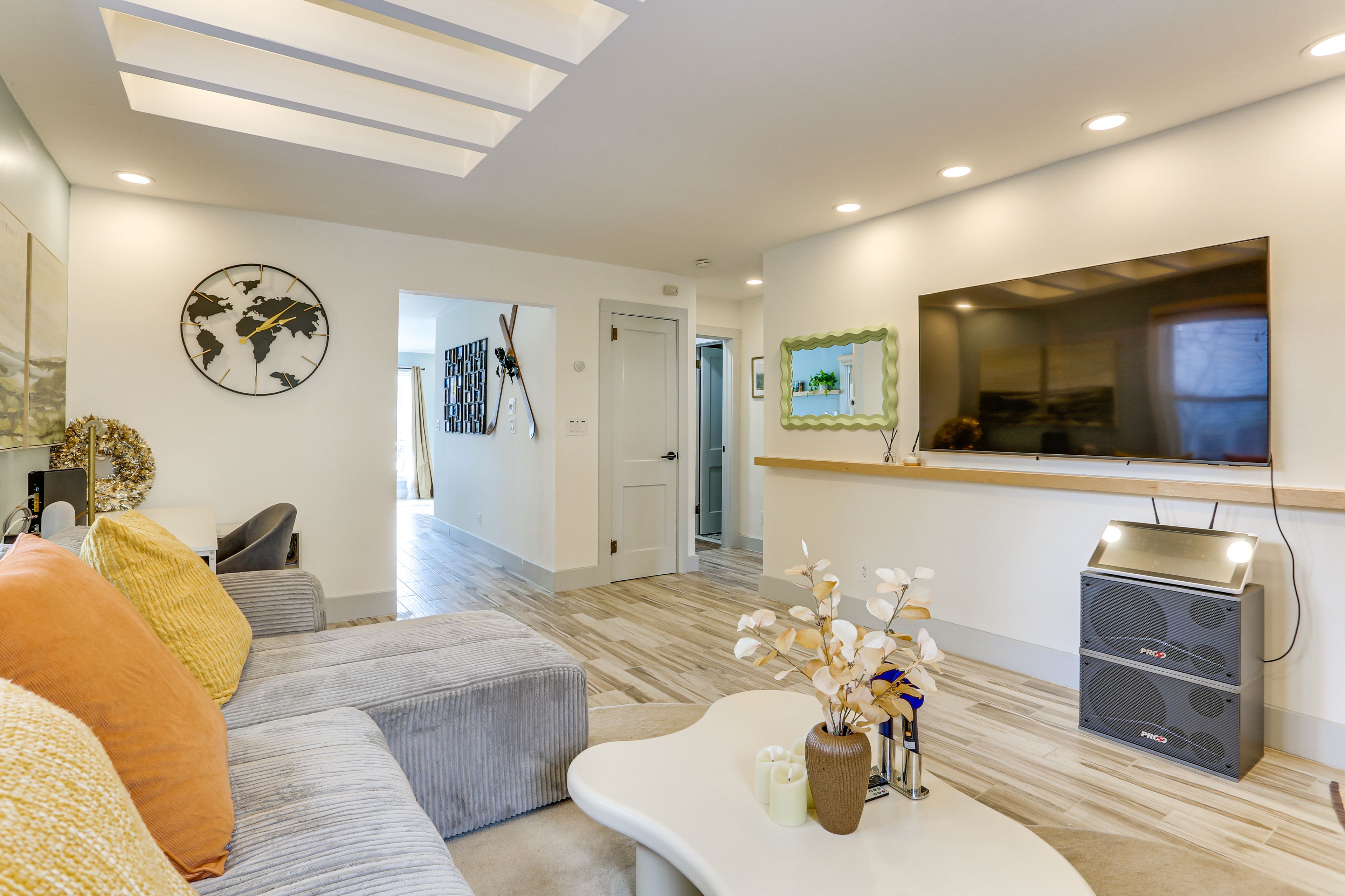 Living Room | Main Floor