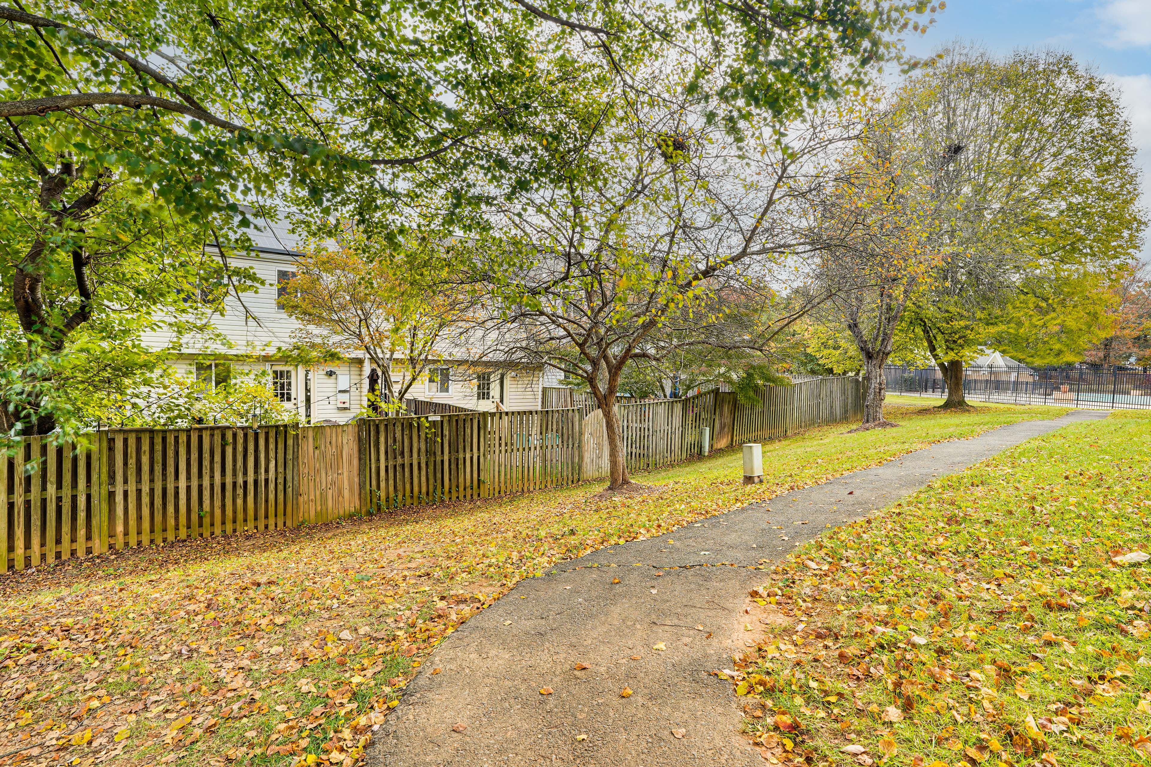 North Lake | Community Amenities | Walking Trails | Outdoor Pool (Seasonal)