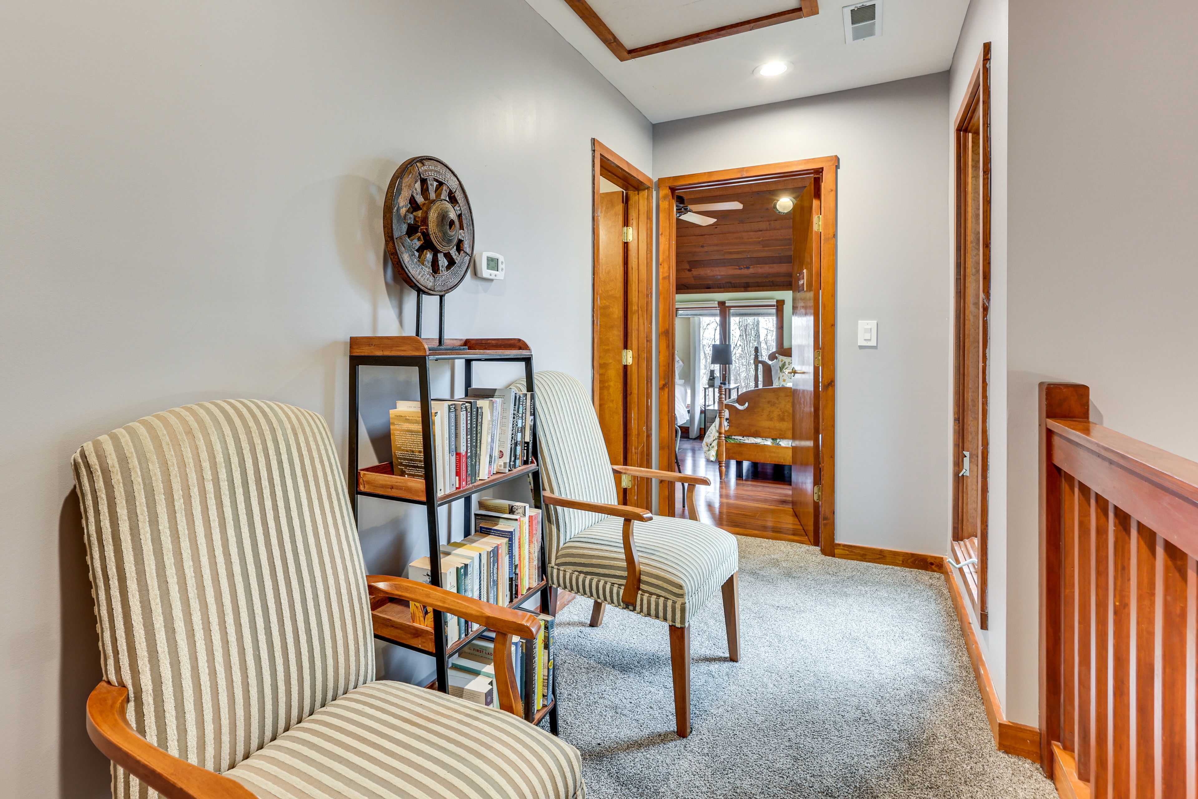 Sitting Area | Books | 2nd Floor