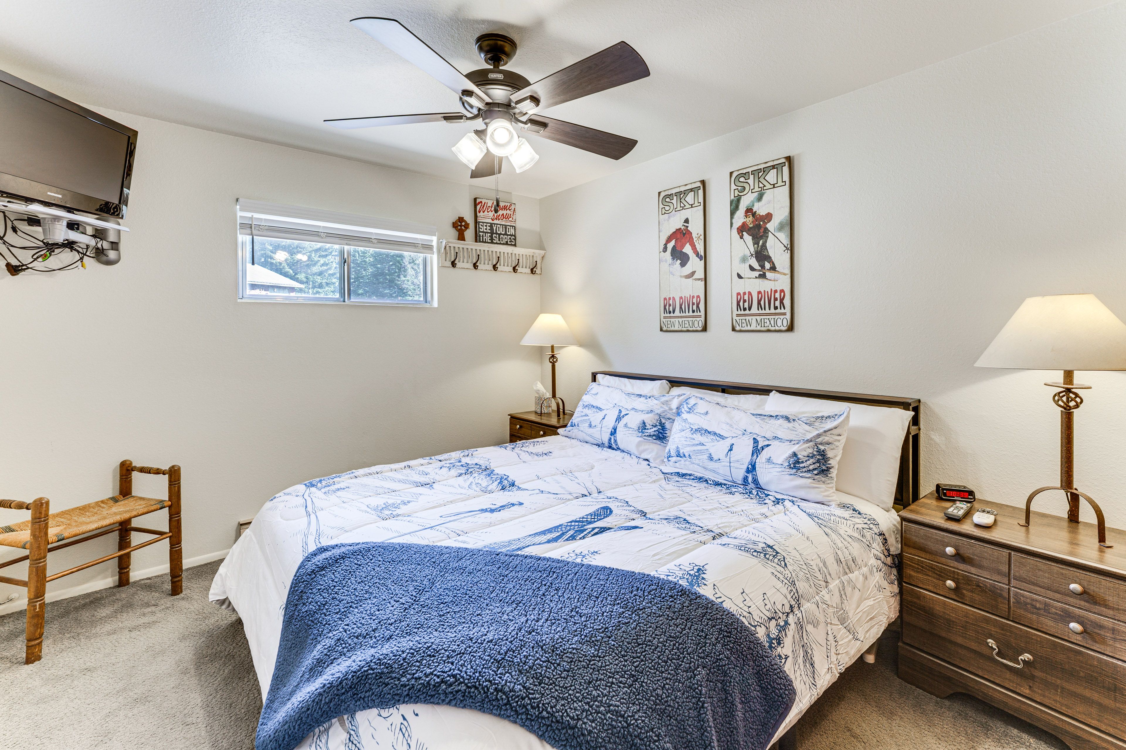 Bedroom 2 | King Bed