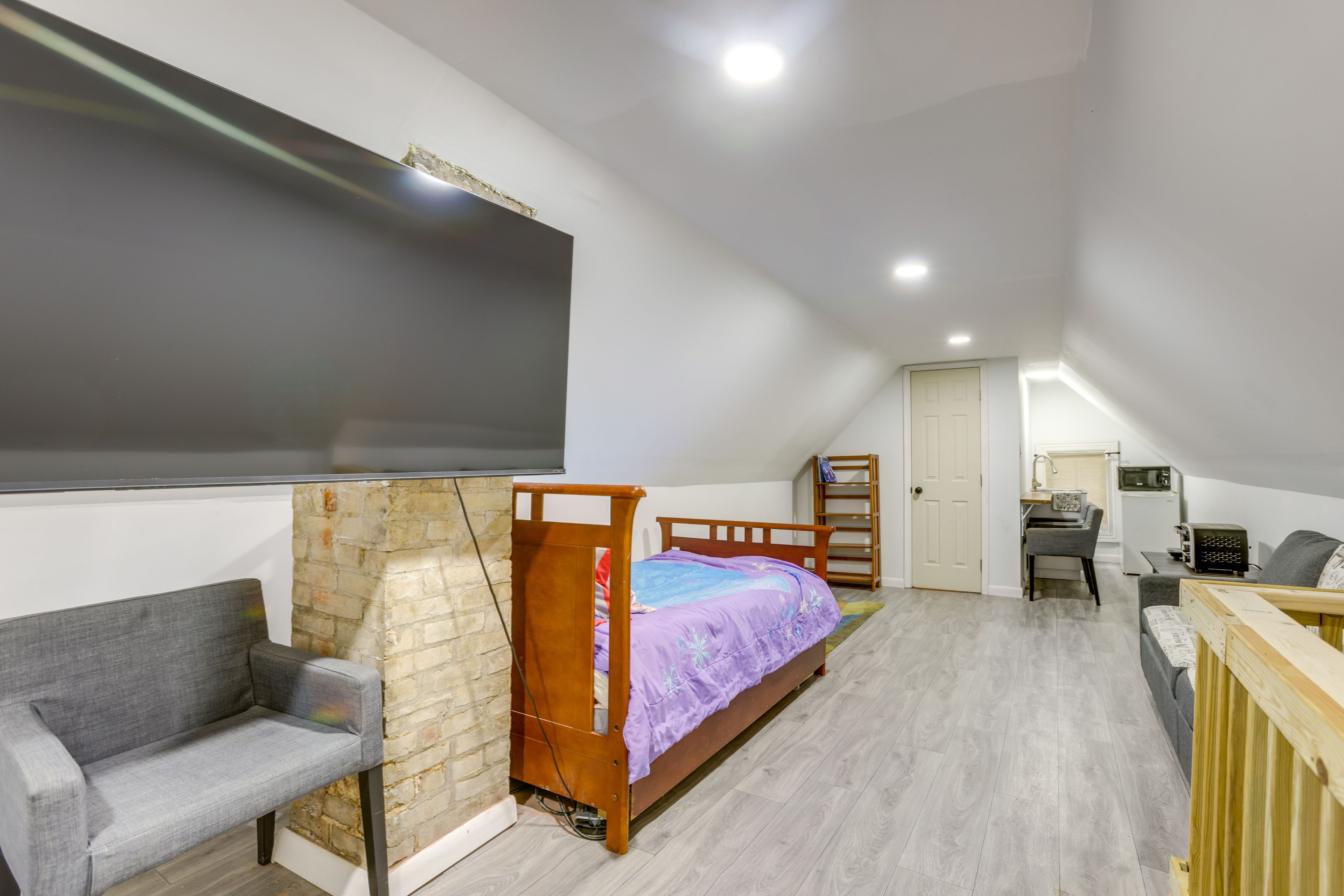 Westernport Vacation Rental | 1BA | Studio | 455 Sq Ft