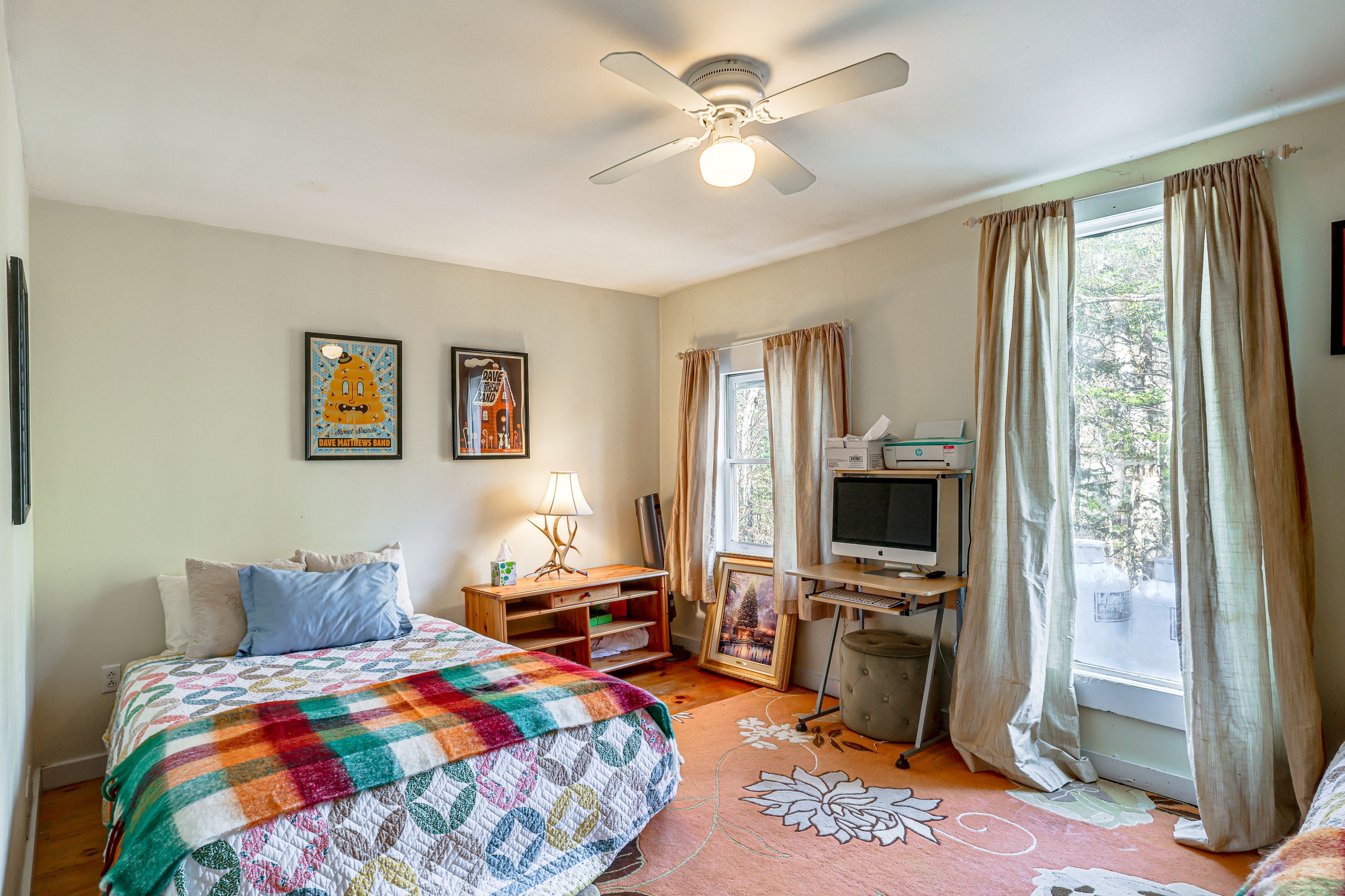 Bedroom 2 | Full Bed | Twin Bed | Desk w/ Monitor & Printer