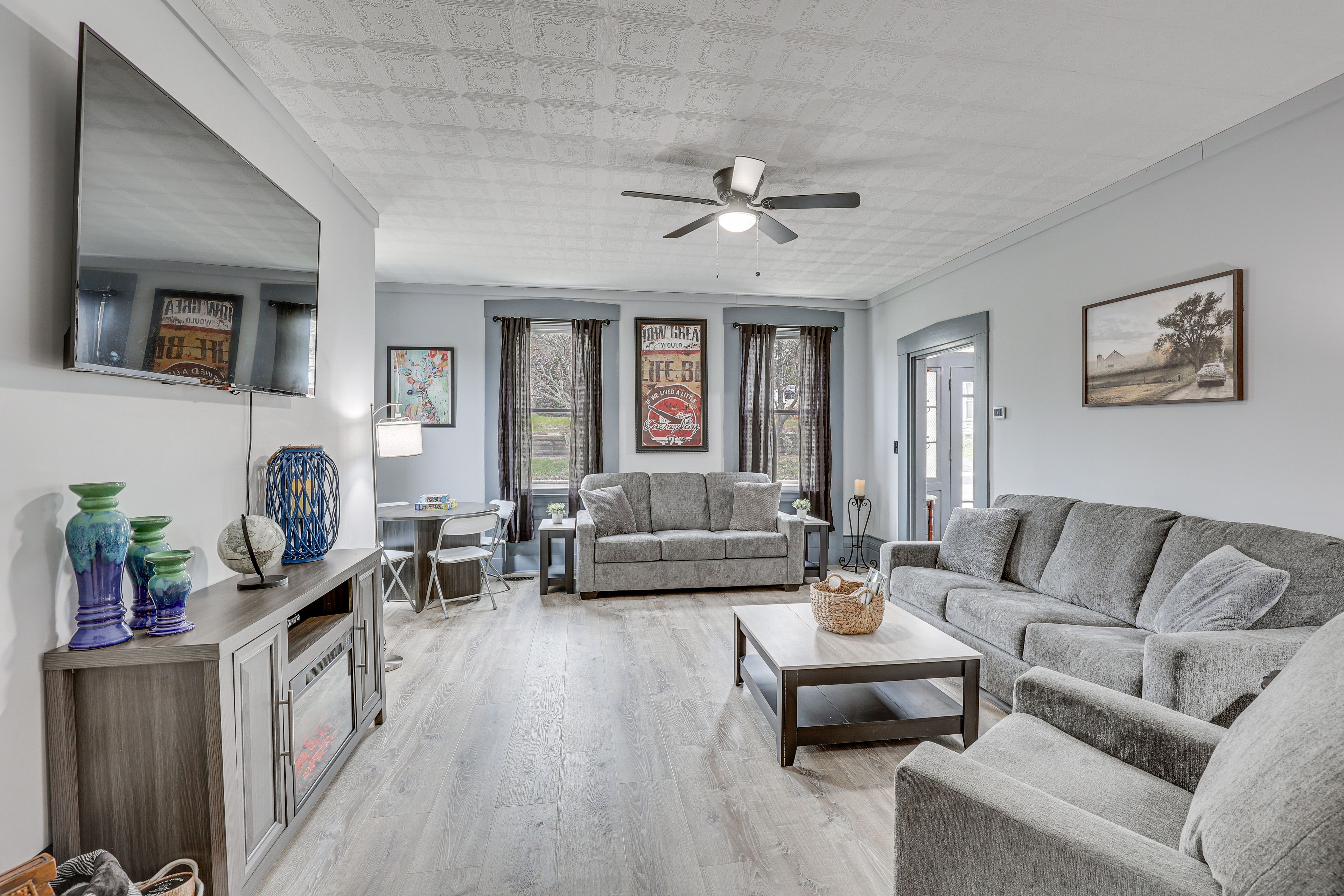 Cumberland Vacation Rental | 4BR | 2BA | 2,400 Sq Ft | Stairs Required