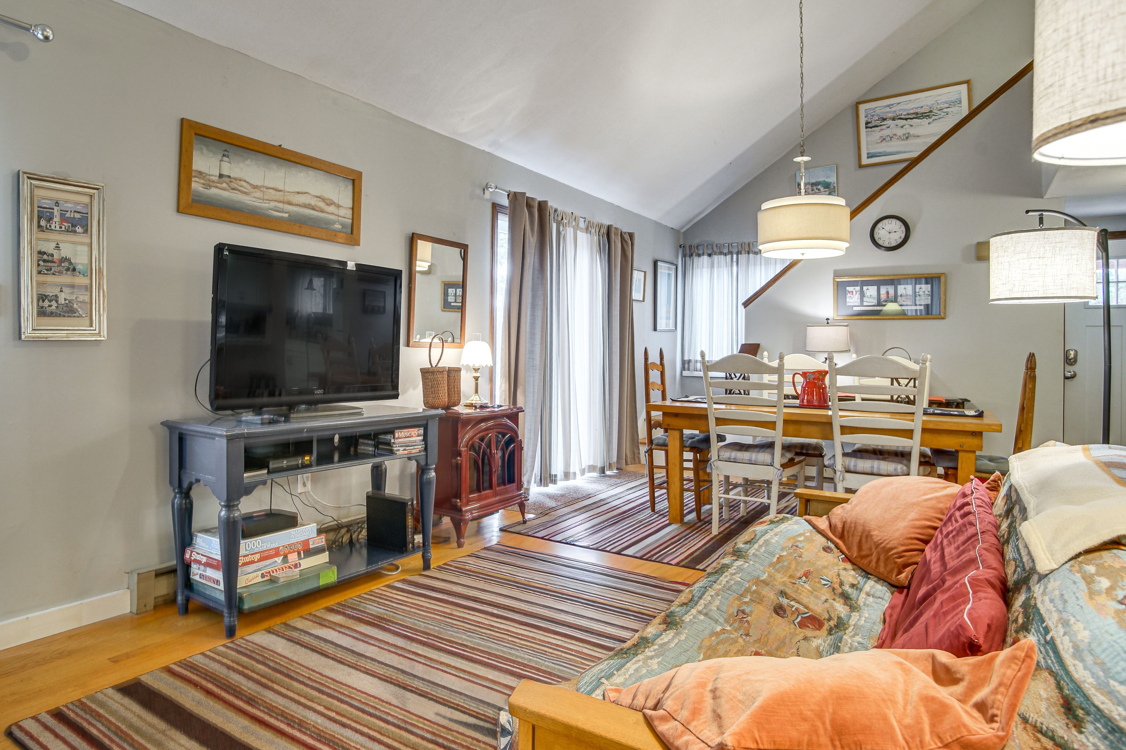 Living Room | 1st Floor