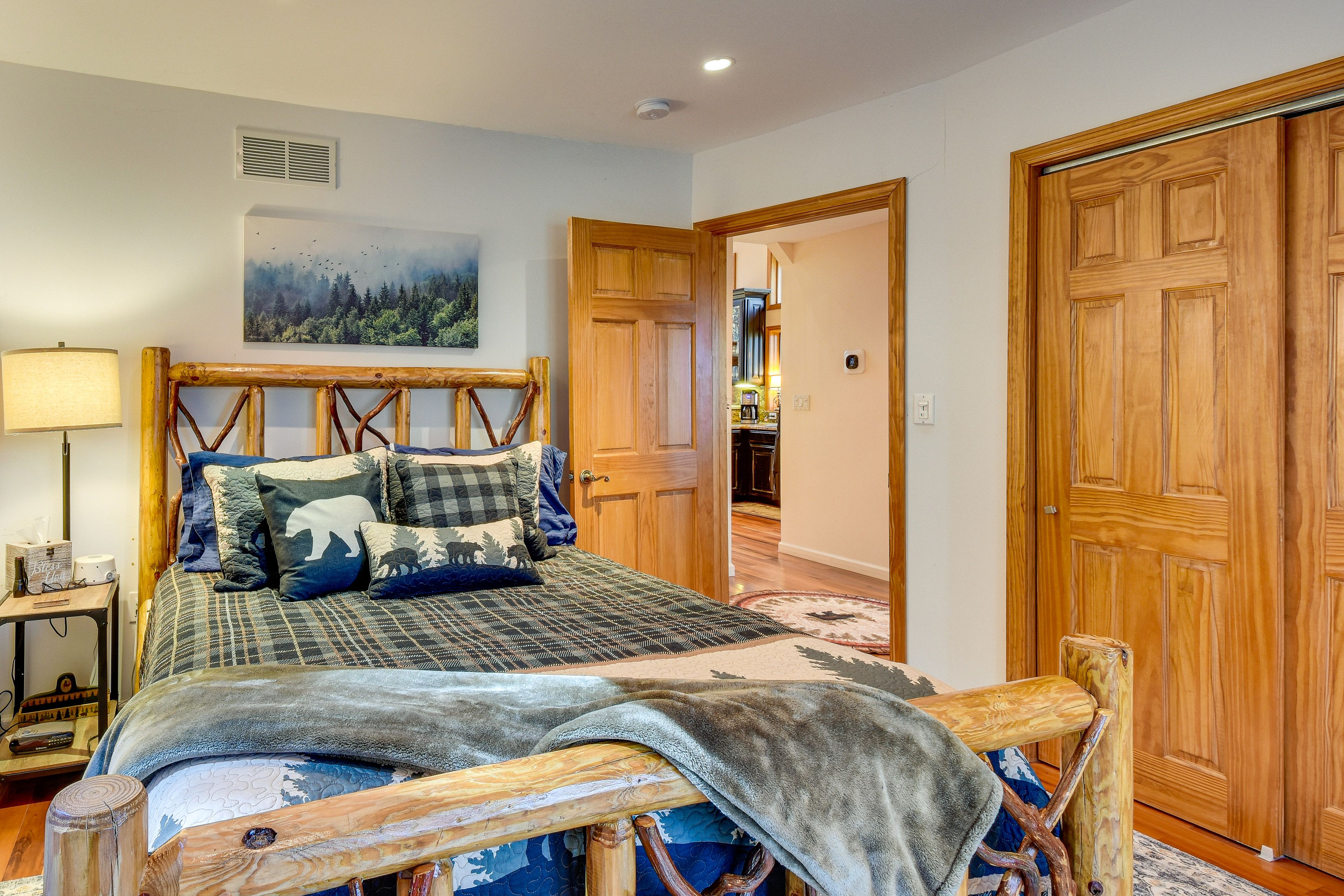 Bedroom 3 | Full Bed | 1st Floor