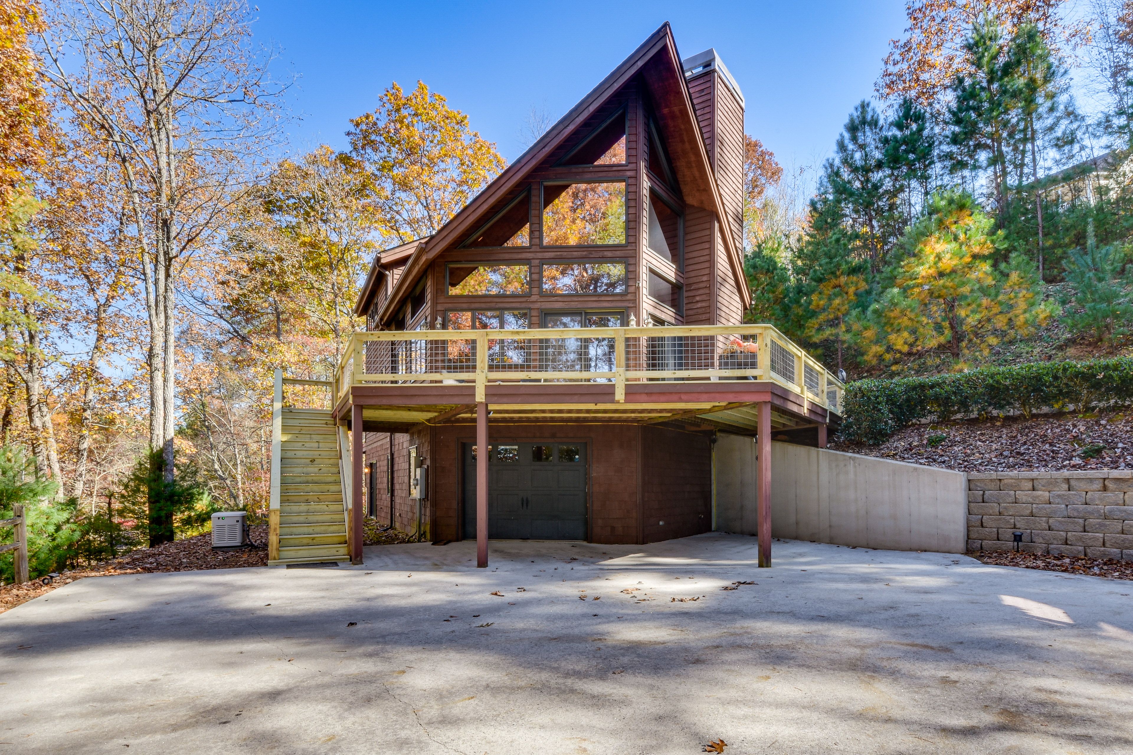 Parking | Driveway (3 Vehicles)