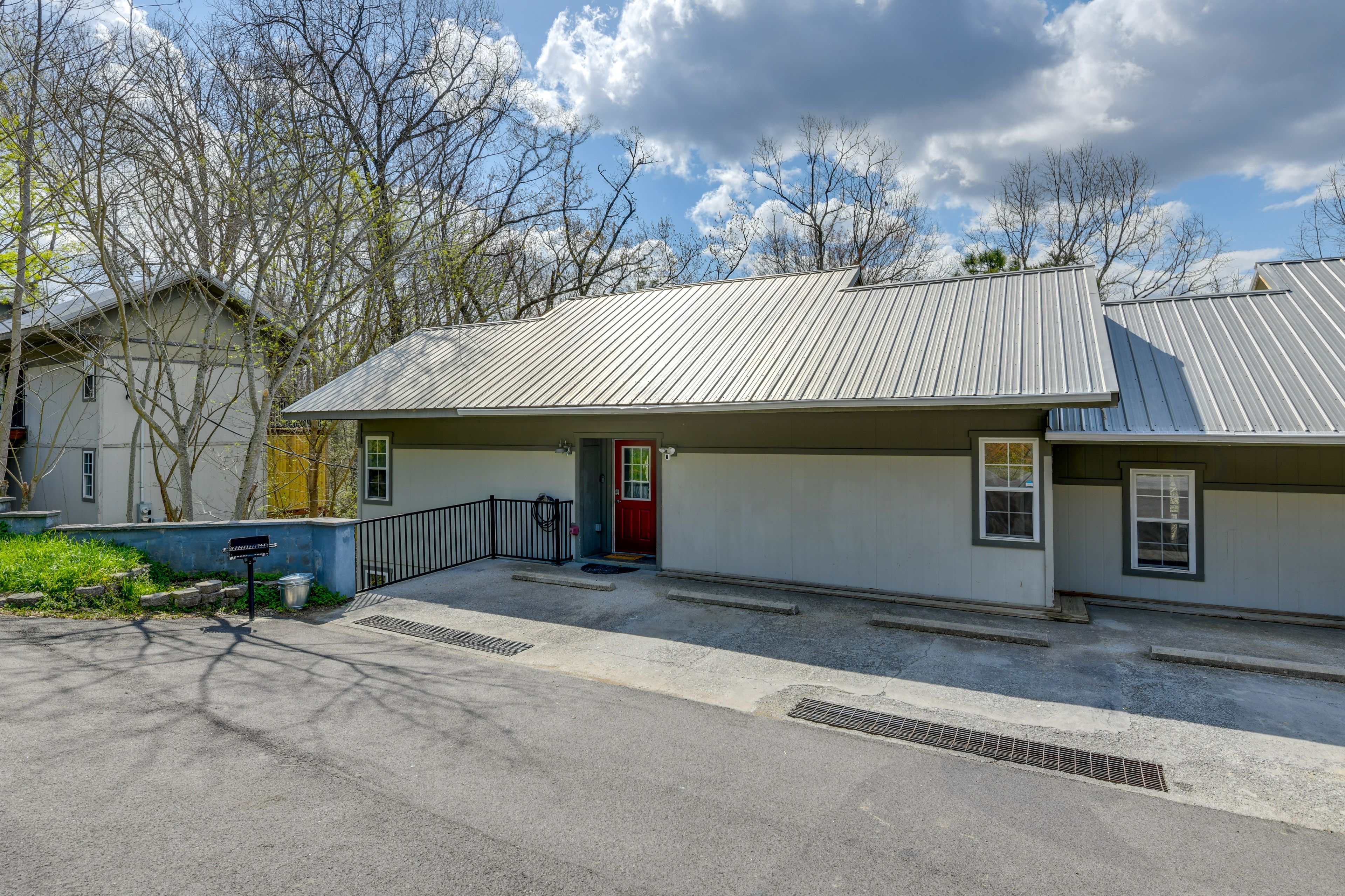Parking | Designated Parking Spots (2 Vehicles)