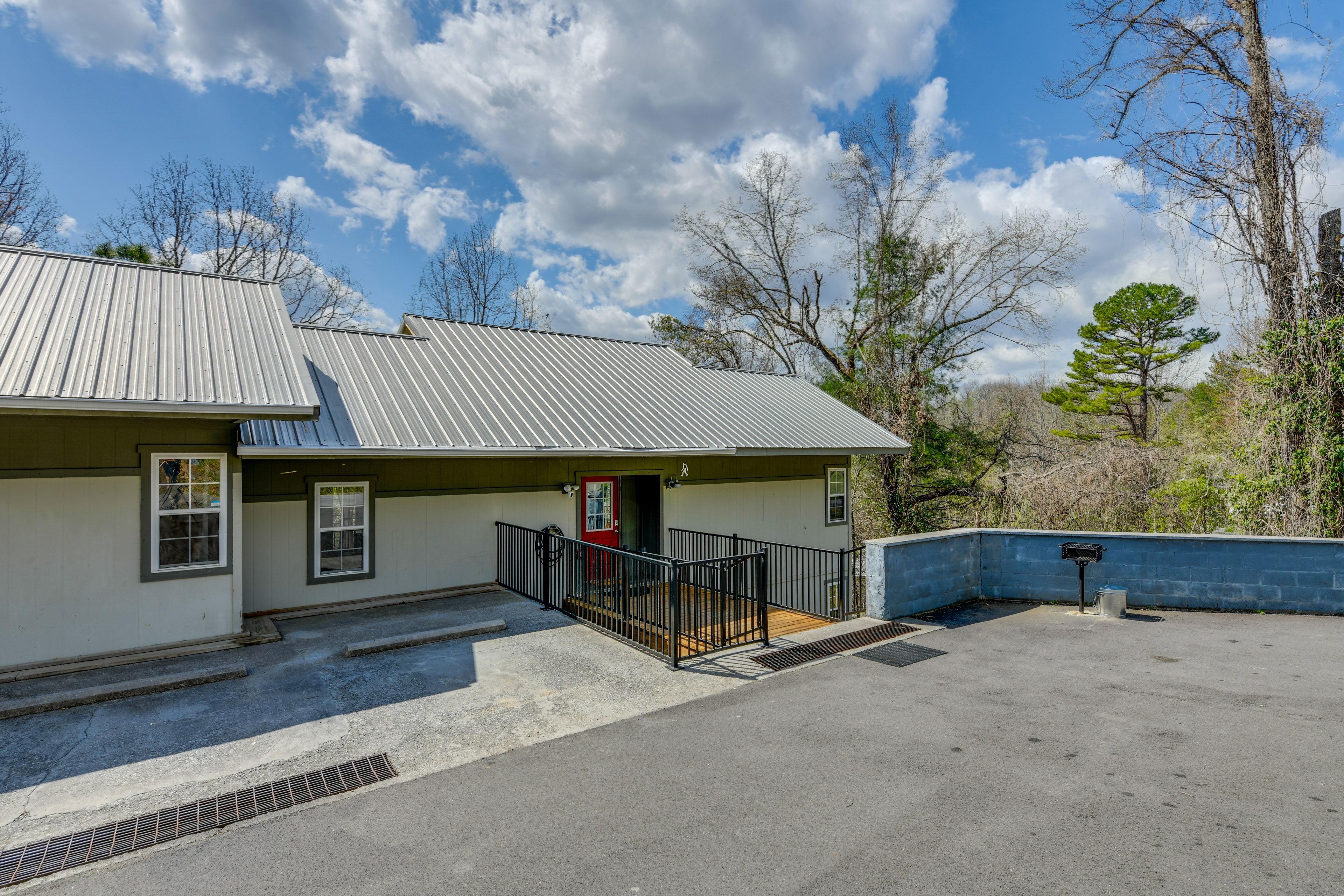Parking | Designated Parking Spots (2 Vehicles)