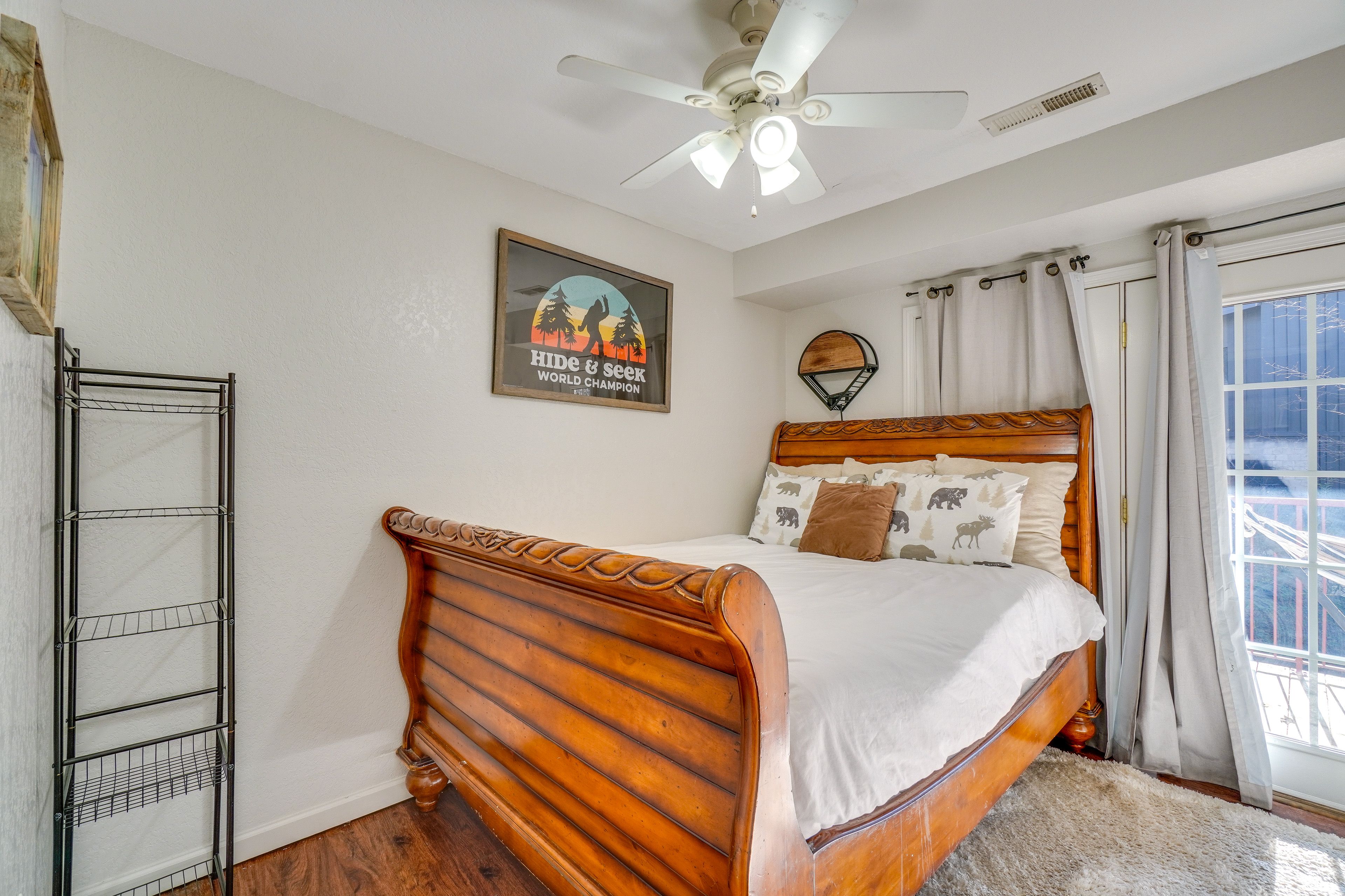 Bedroom 3 | Queen Bed | Lower Level