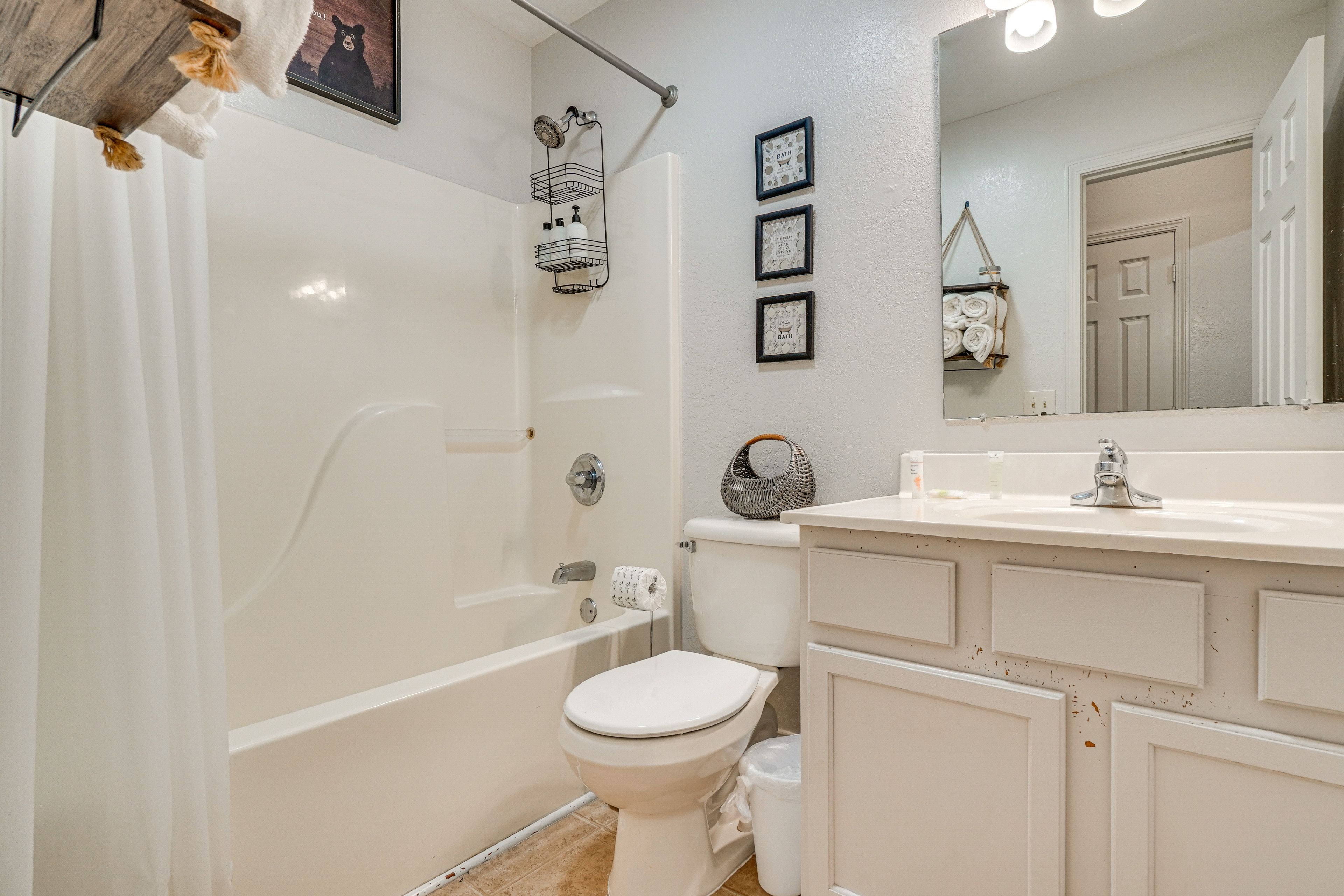 Bathroom | Towels Provided | Main Floor