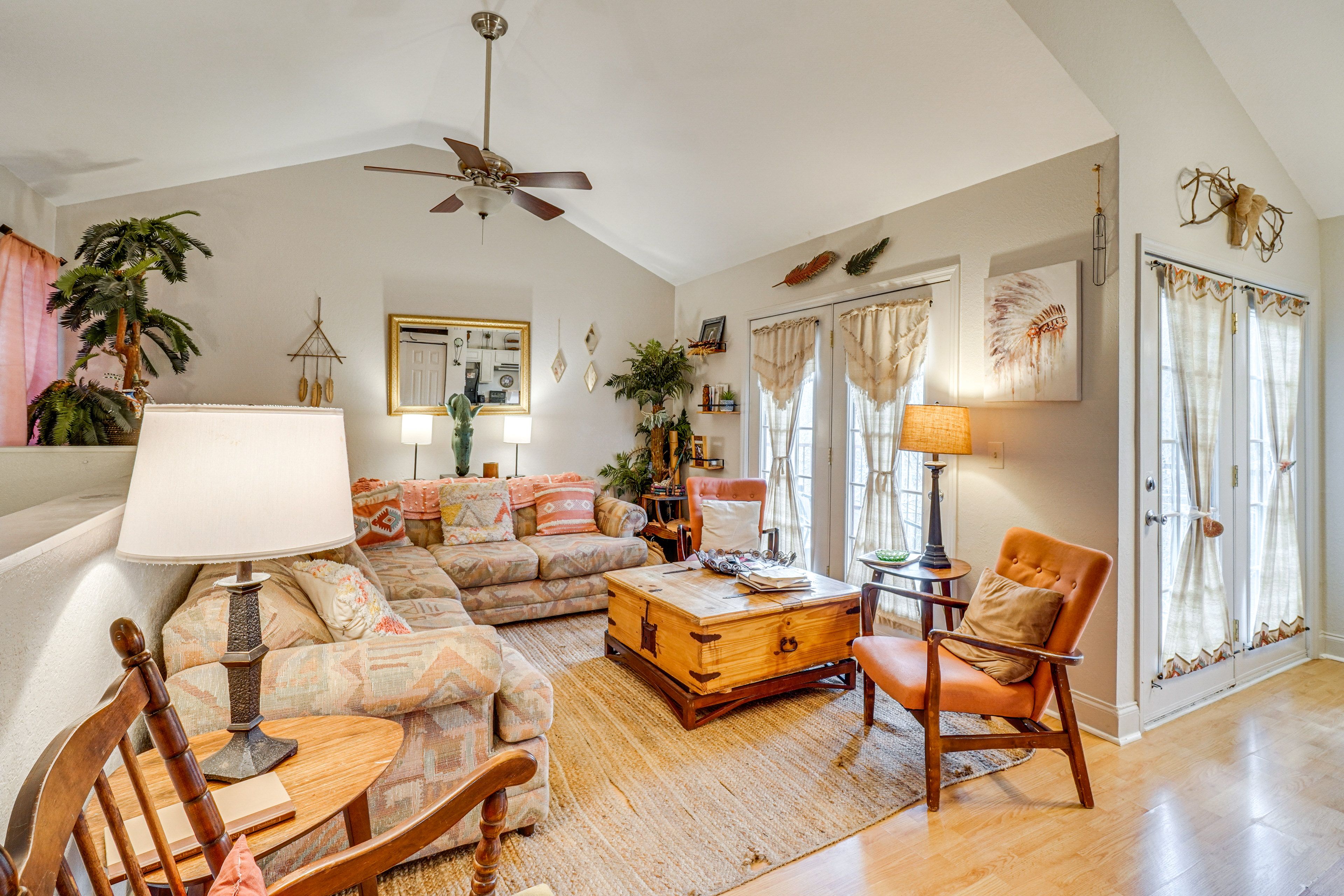 Gatlinburg Vacation Rental | 3BR | 2BA | 1,400 Sq Ft | Steps to Enter