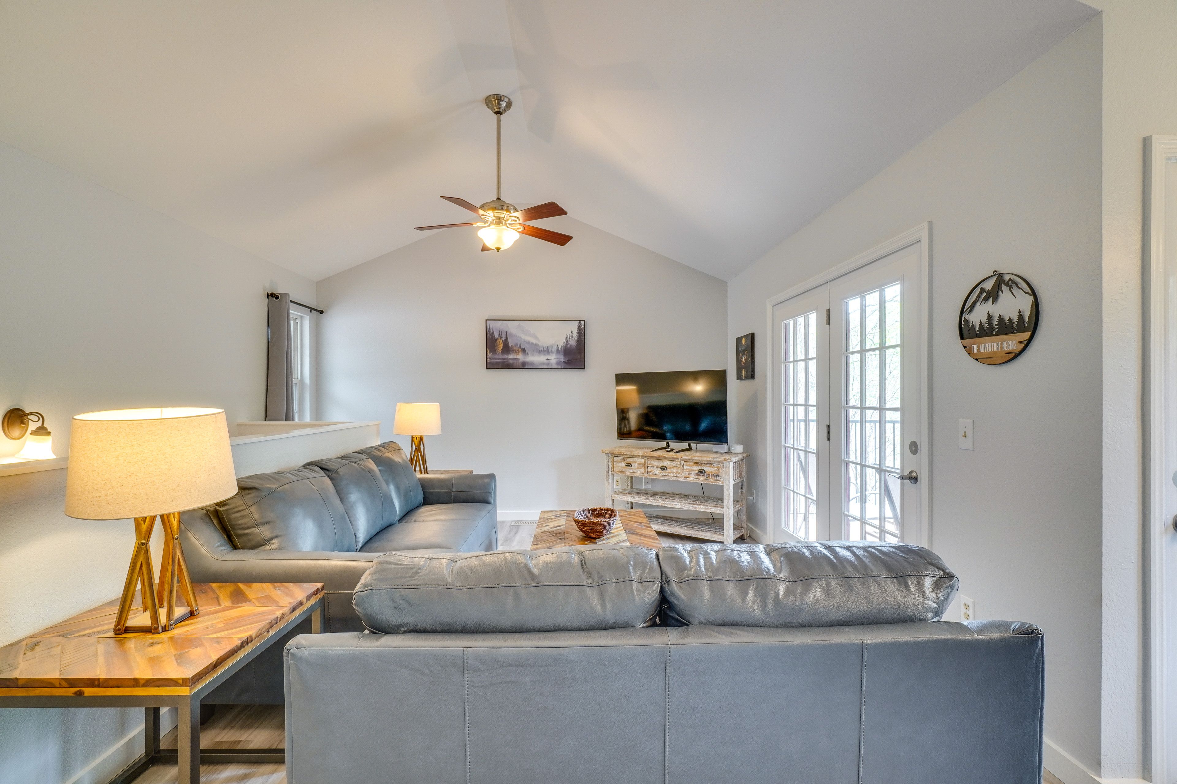 Living Room | Main Floor