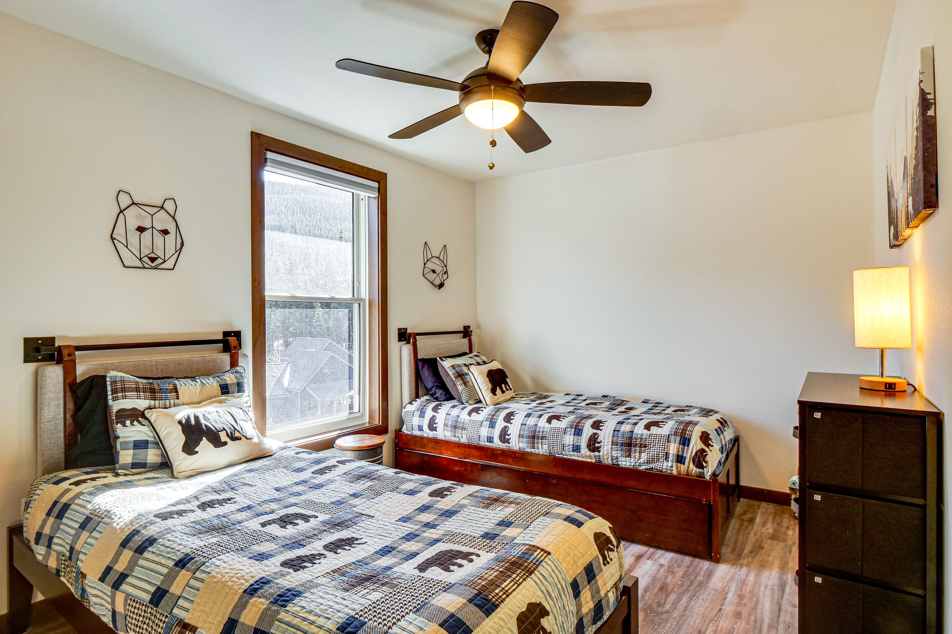 Bedroom 3 | Twin Bed | Twin Bed w/ Twin Trundle | 2nd Floor