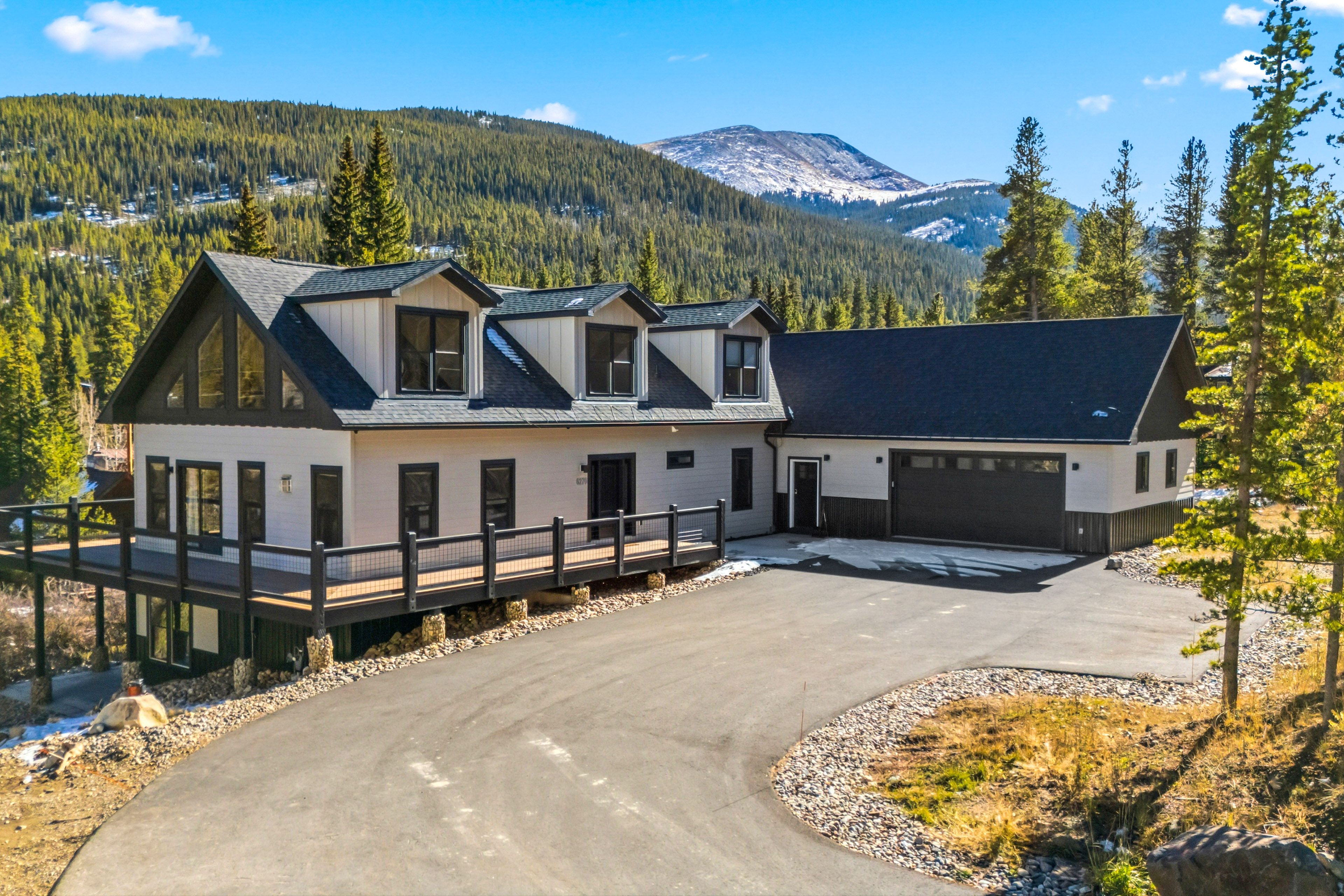 Blue River Vacation Rental | 4BR | 5BA | 3,729 Sq Ft | 2 Steps Required