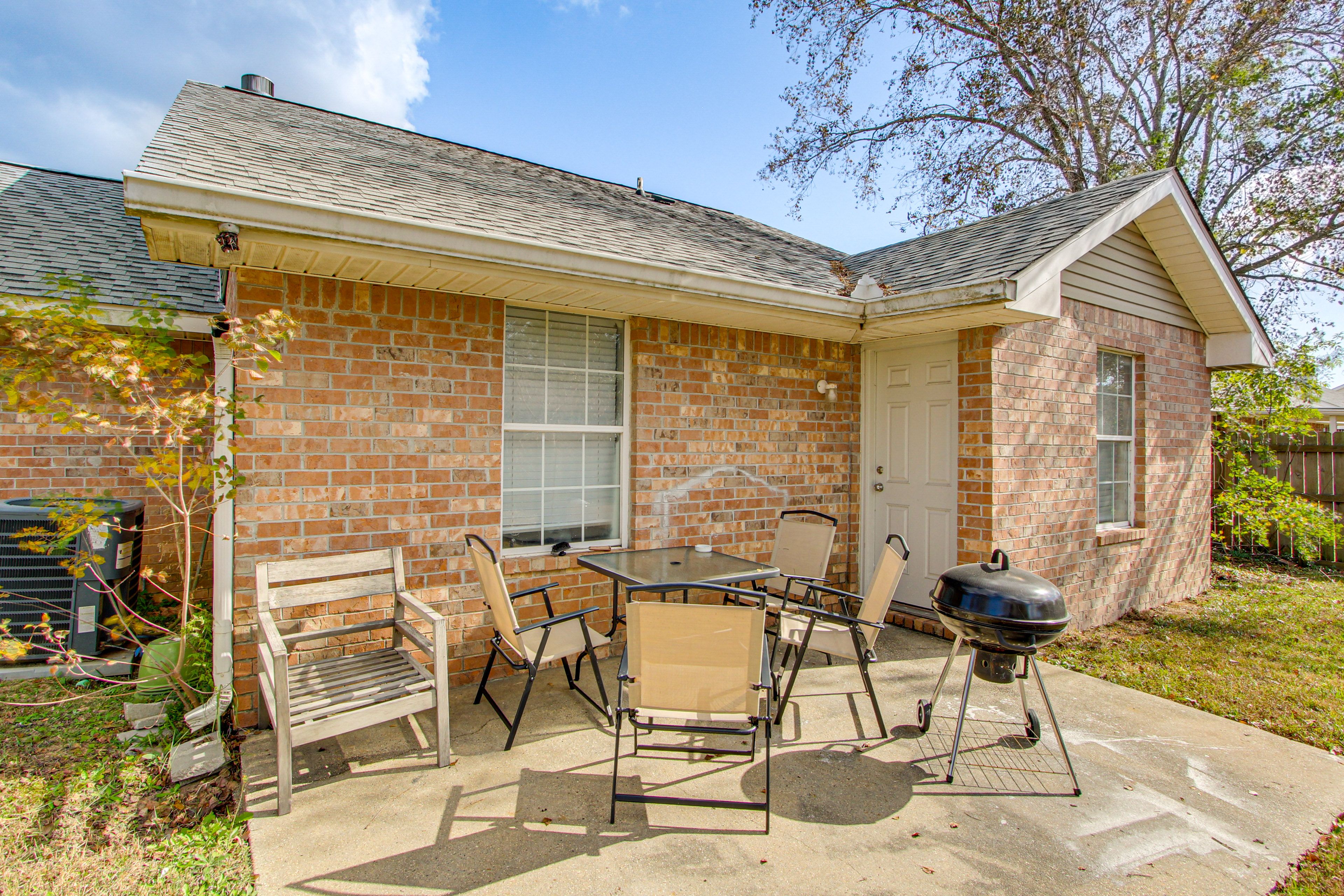 Gulfport Vacation Rental | 3BR | 2BA | 1,700 Sq Ft | 1 Step to Enter